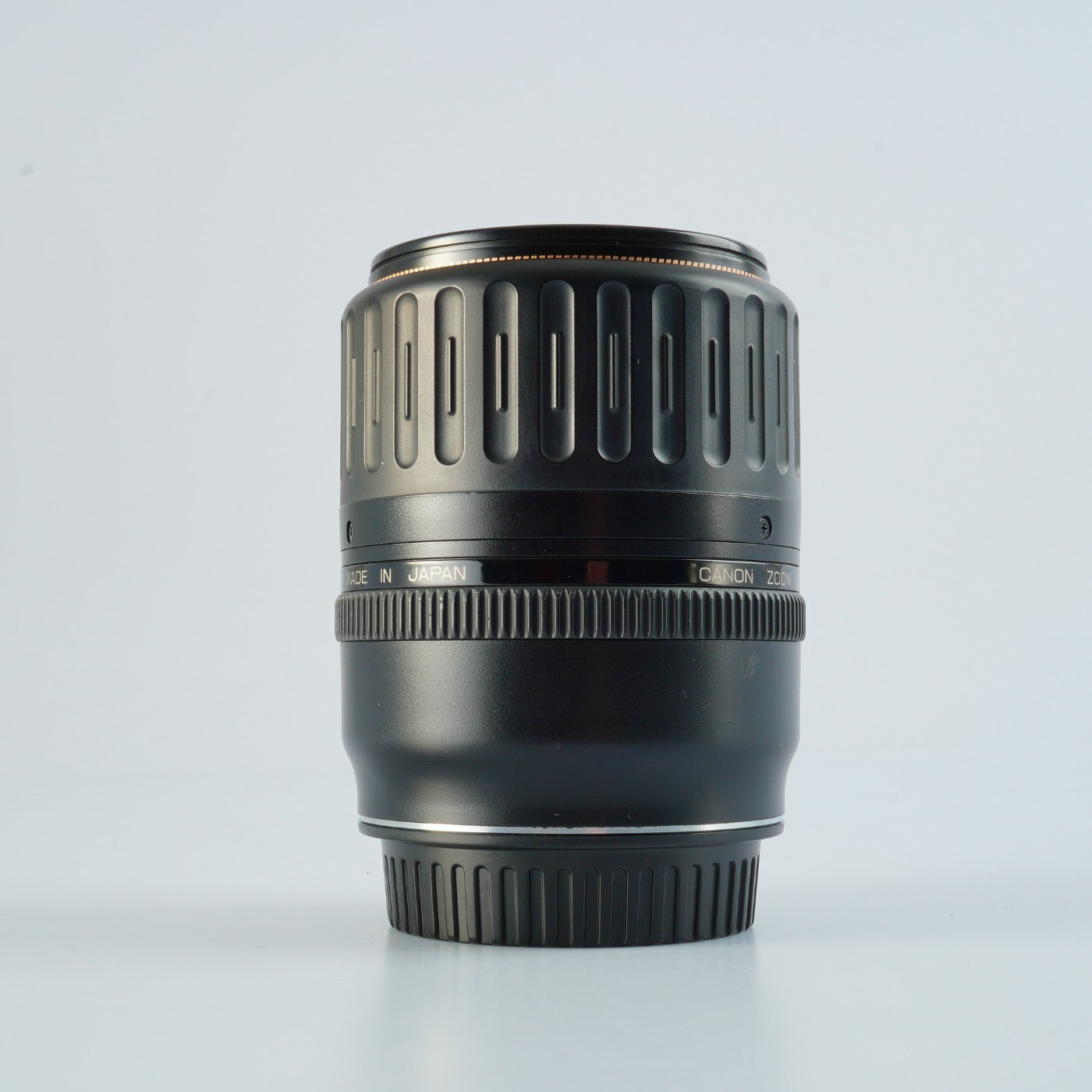 Canon EF 35-135mm F/4-5.6 USM ズームレンズ