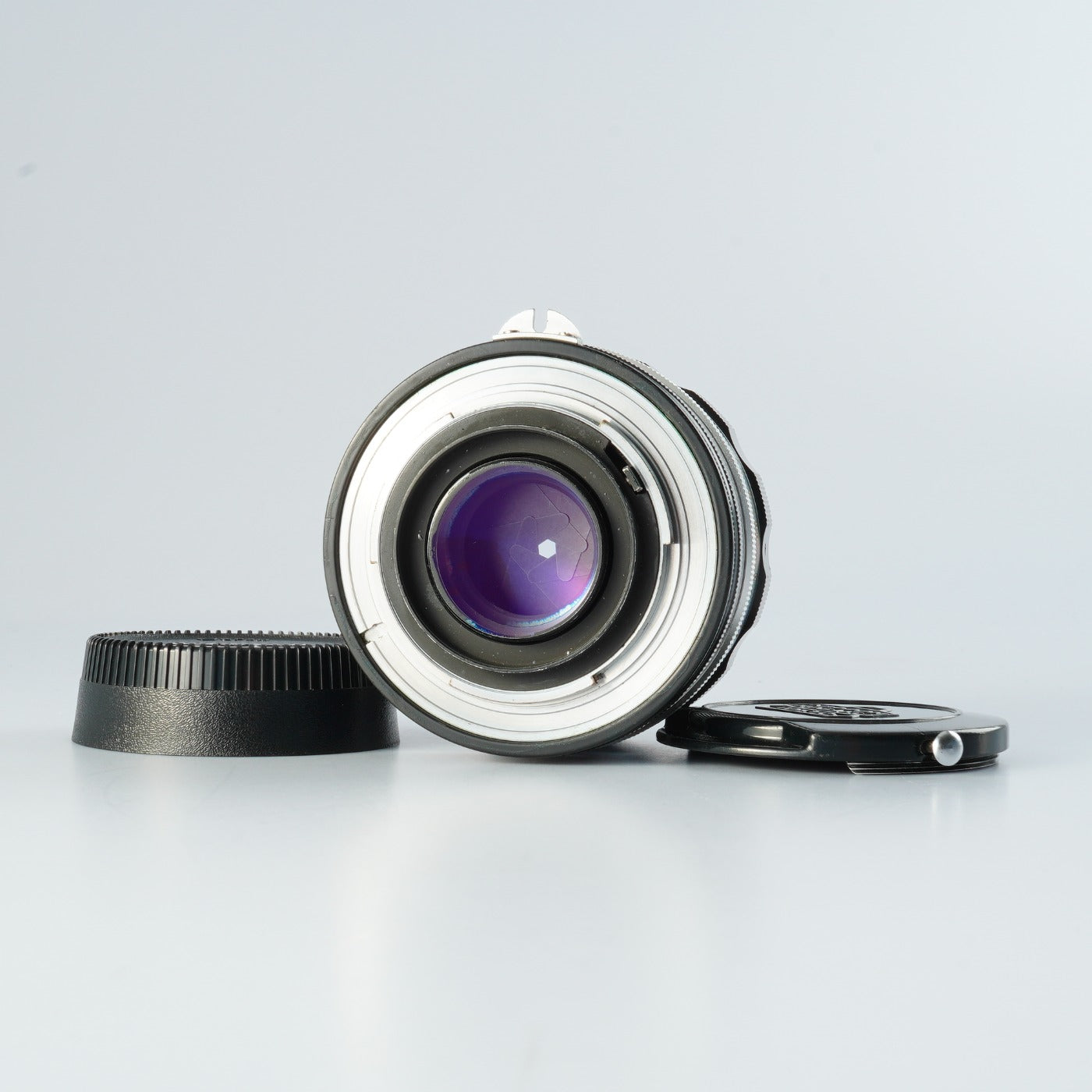 Nikon Nikkor-P Auto 105mm F/2.5 非Ai Nippon kougaku 単焦点レンズ