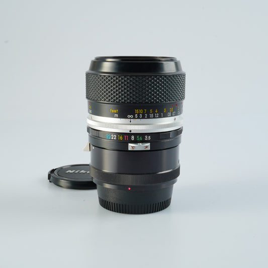 Nikon Micro Nikkor-P 55m F/3.5 非Ai 単焦点レンズ