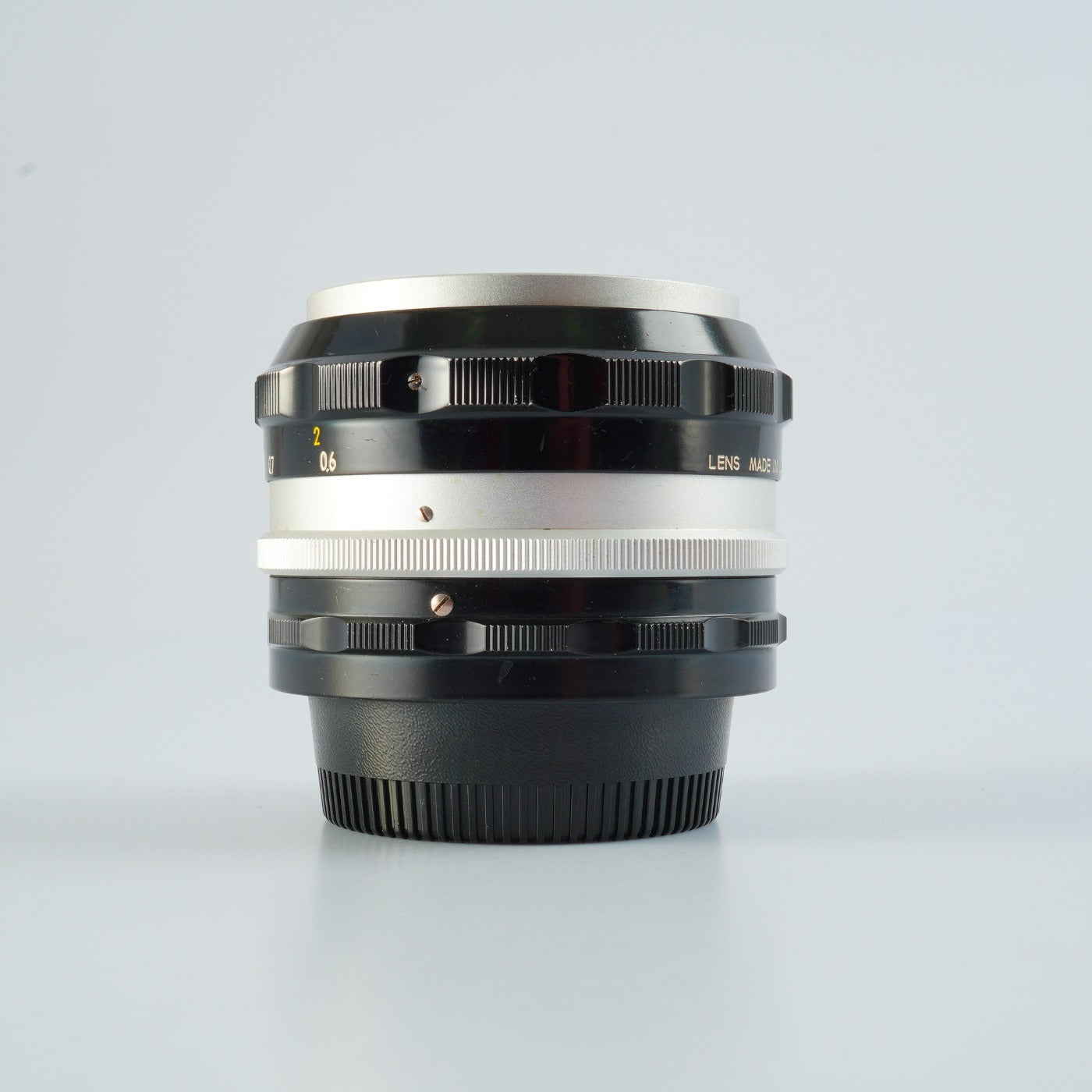 Nikon NIKKOR-S Auto 50mm F/1.4 非Ai 単焦点レンズ