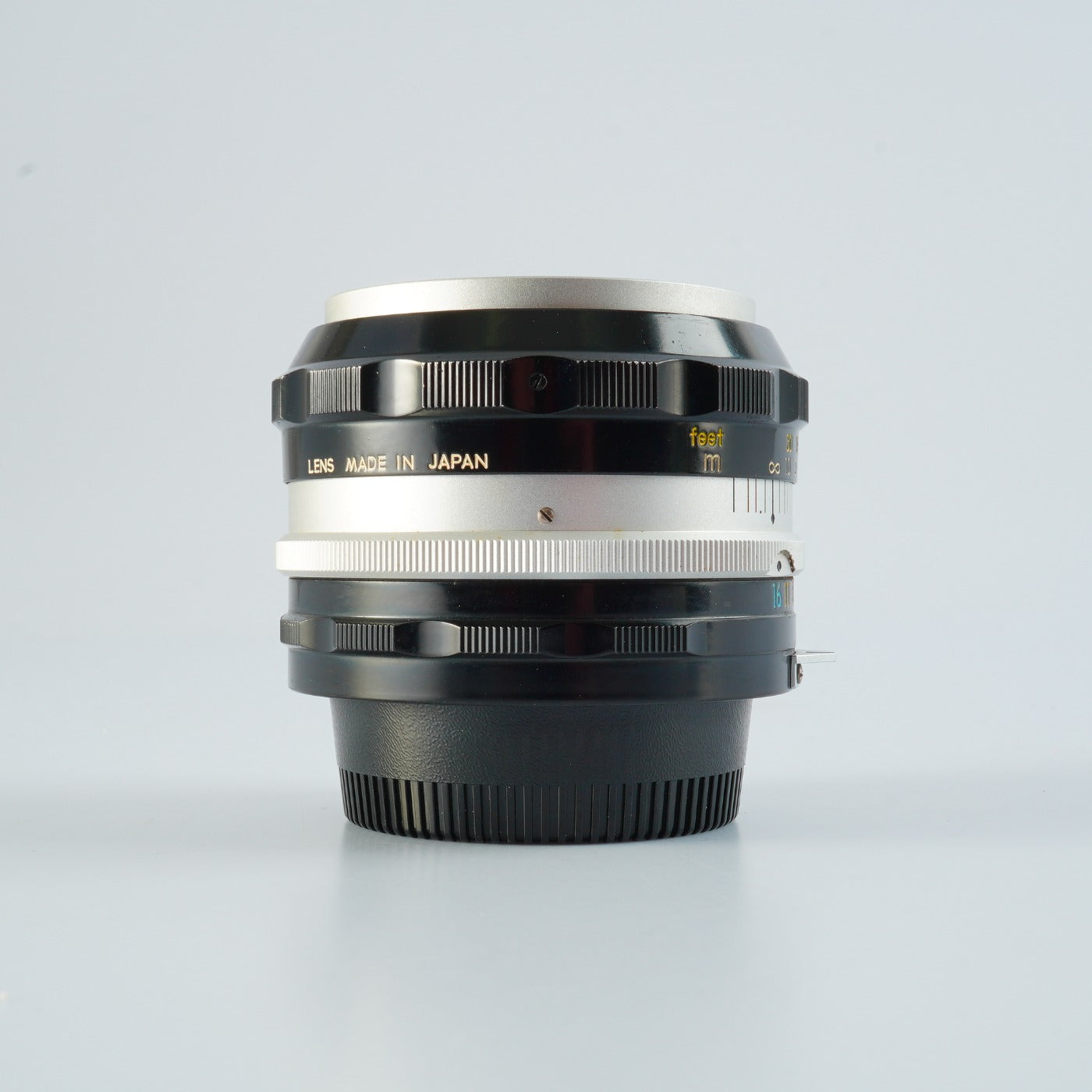 Nikon NIKKOR-S Auto 50mm F/1.4 非Ai 単焦点レンズ