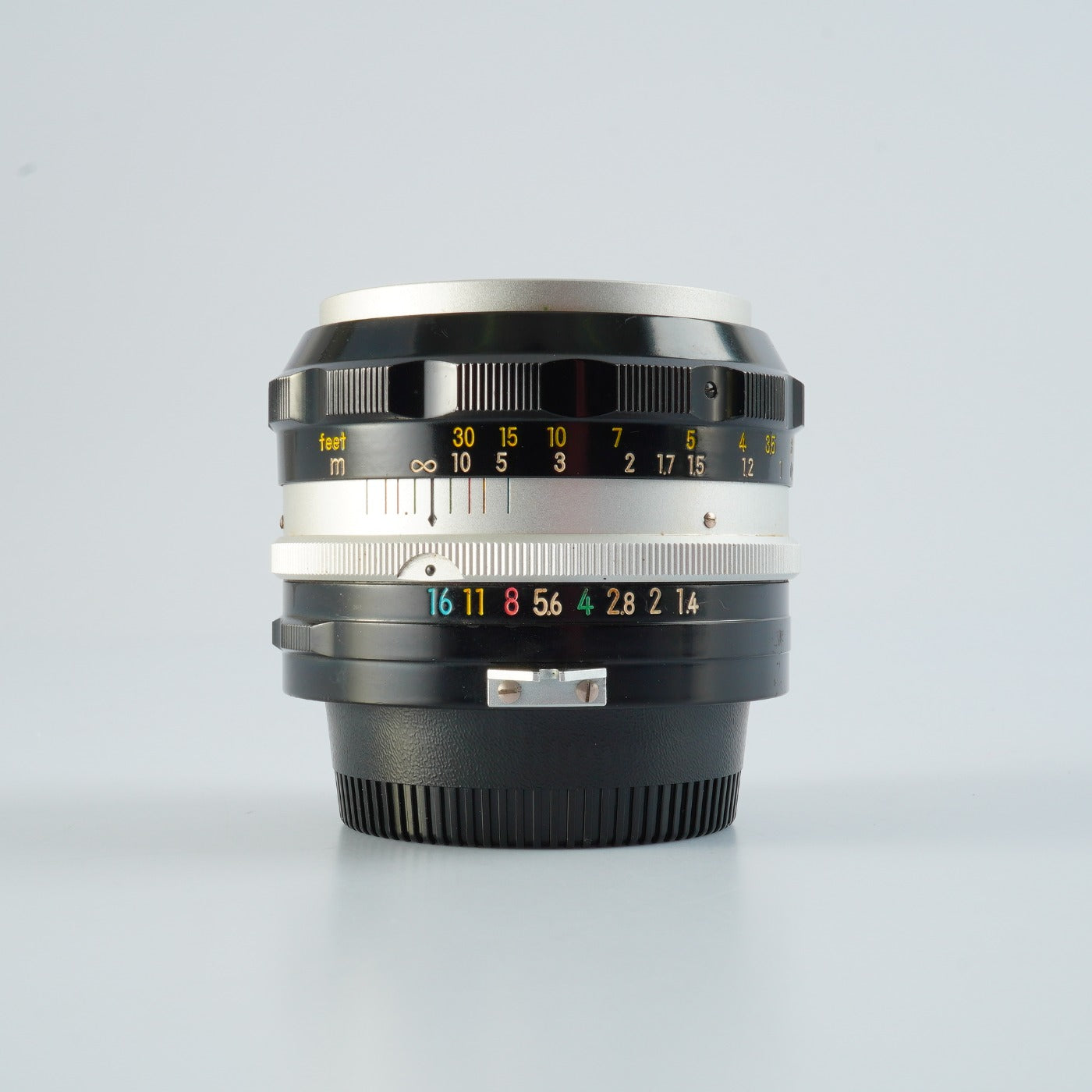 Nikon NIKKOR-S Auto 50mm F/1.4 非Ai 単焦点レンズ