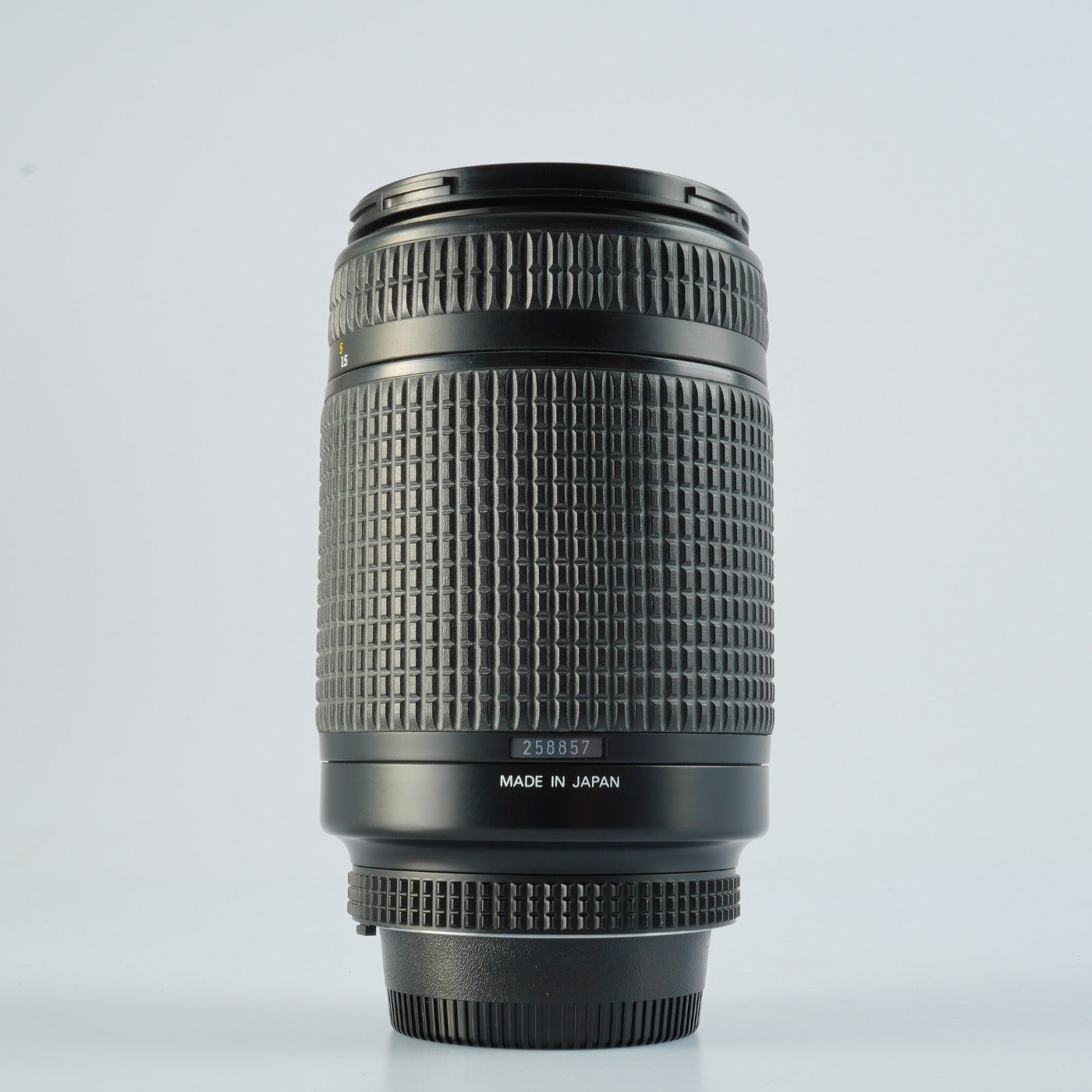 Nikon AF NIKKOR 70-300mm F/4-5.6 D ED ズームレンズ