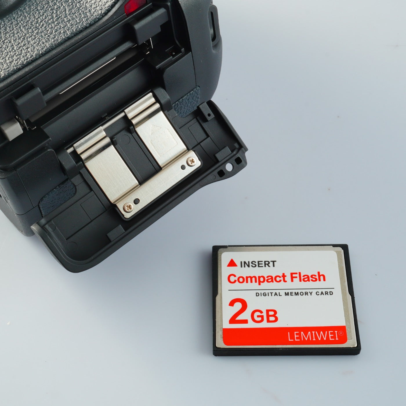 Canon EOS 10D ＋ EF 35-105mm F/3.5-4.5 + CF 2GB デジタル一眼レフカメラ