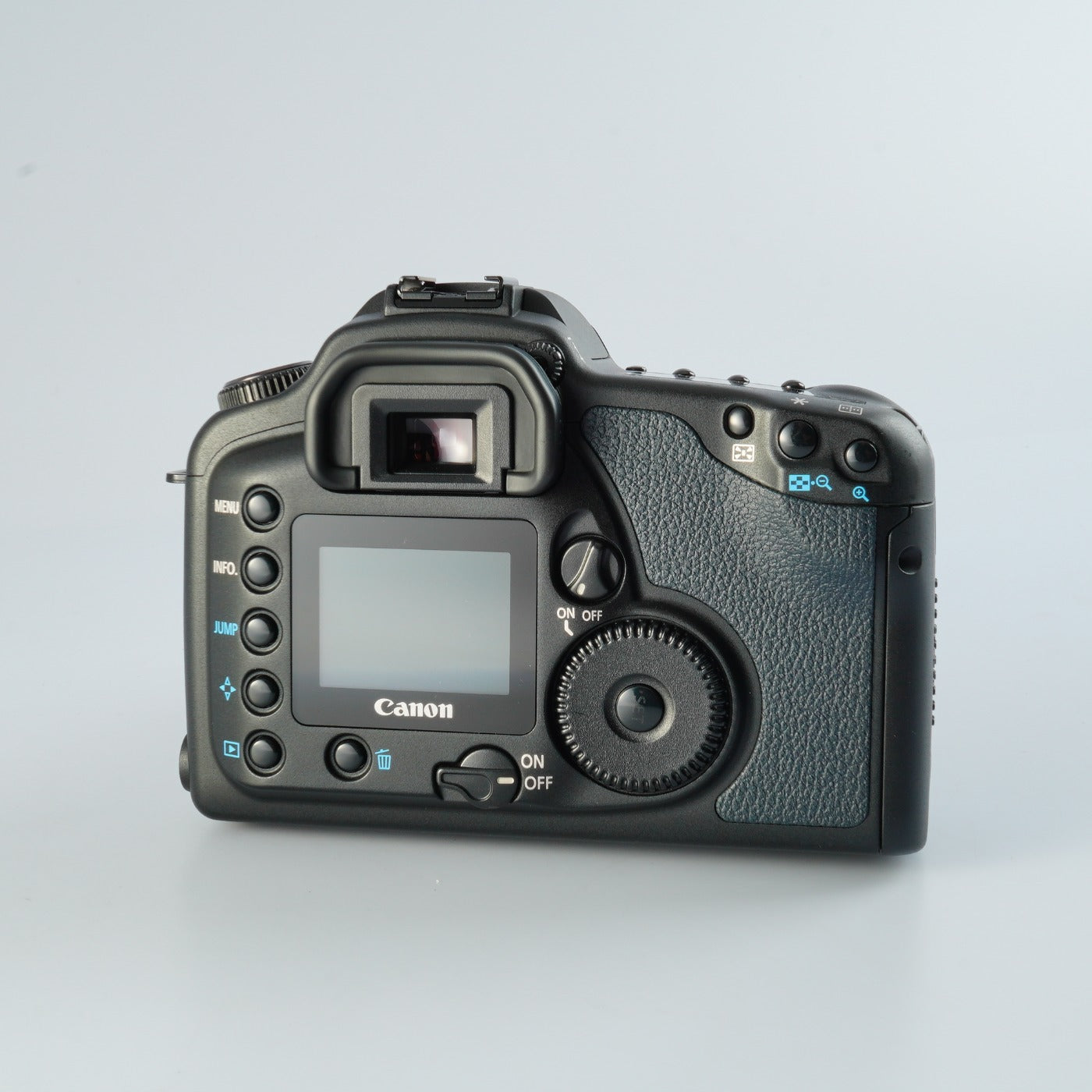 Canon EOS 10D ＋ EF 35-105mm F/3.5-4.5 + CF 2GB デジタル一眼レフカメラ