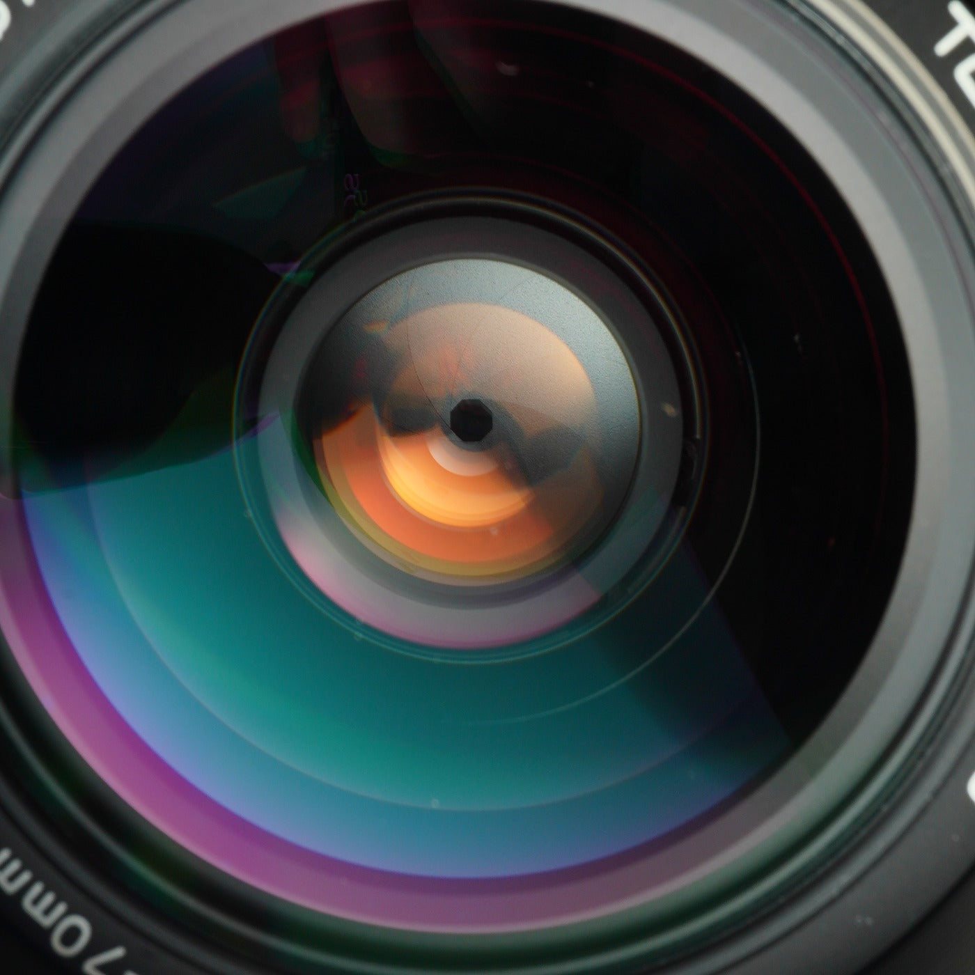 Tokina AT-X PRO AF 28-70mm F/2.8 (Nikon F用) ズームレンズ