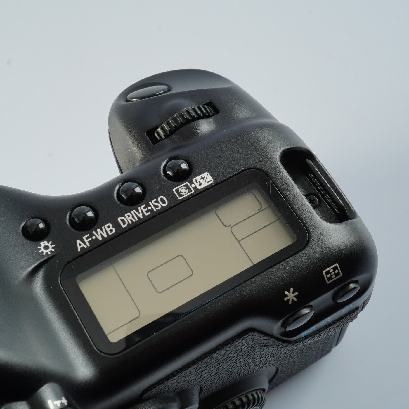 Canon EOS 5D + EF 28-80mm F/3.5-5.6 Ⅳ USM + CF 2GB デジタル一眼レフカメラ