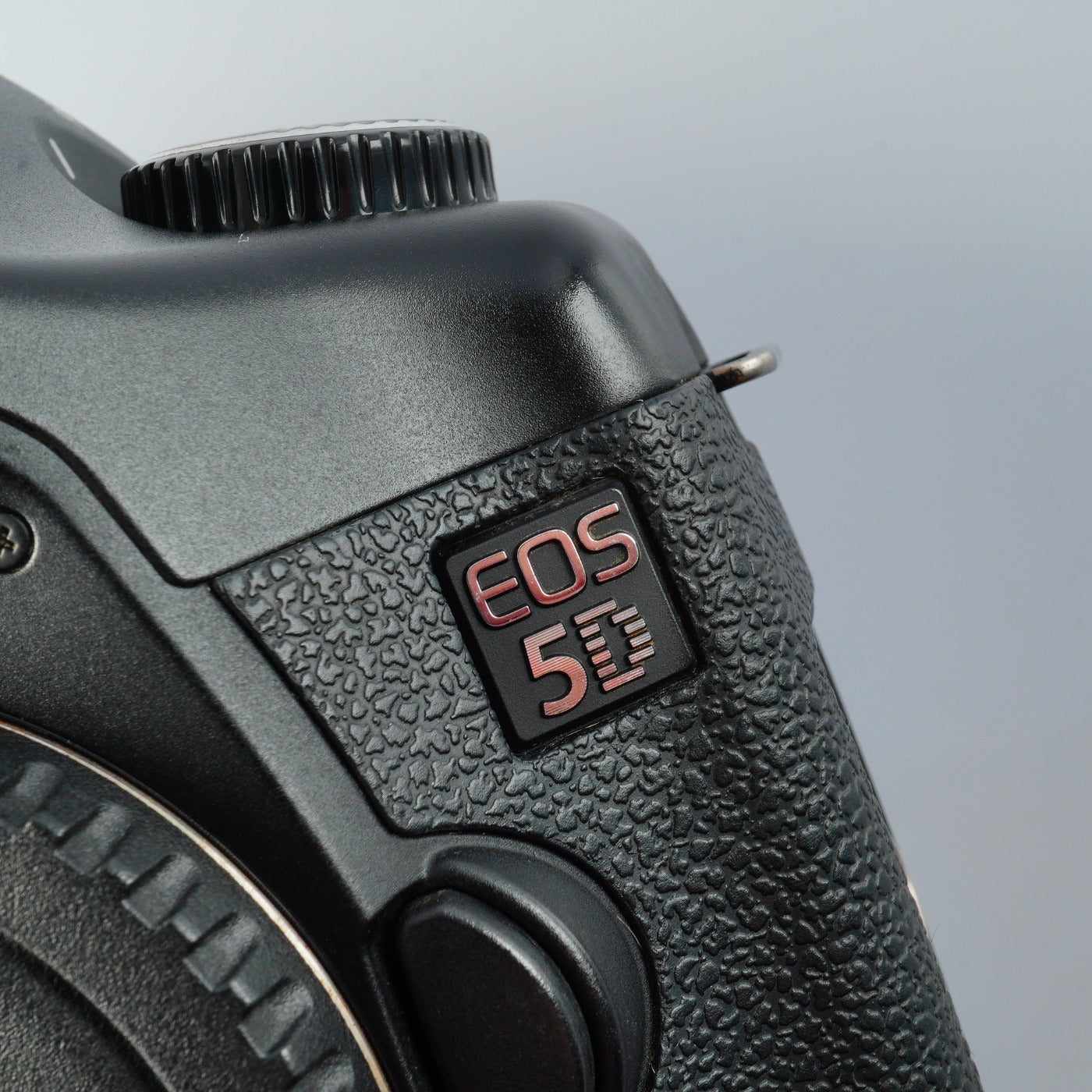 Canon EOS 5D + EF 28-80mm F/3.5-5.6 Ⅳ USM + CF 2GB デジタル一眼レフカメラ