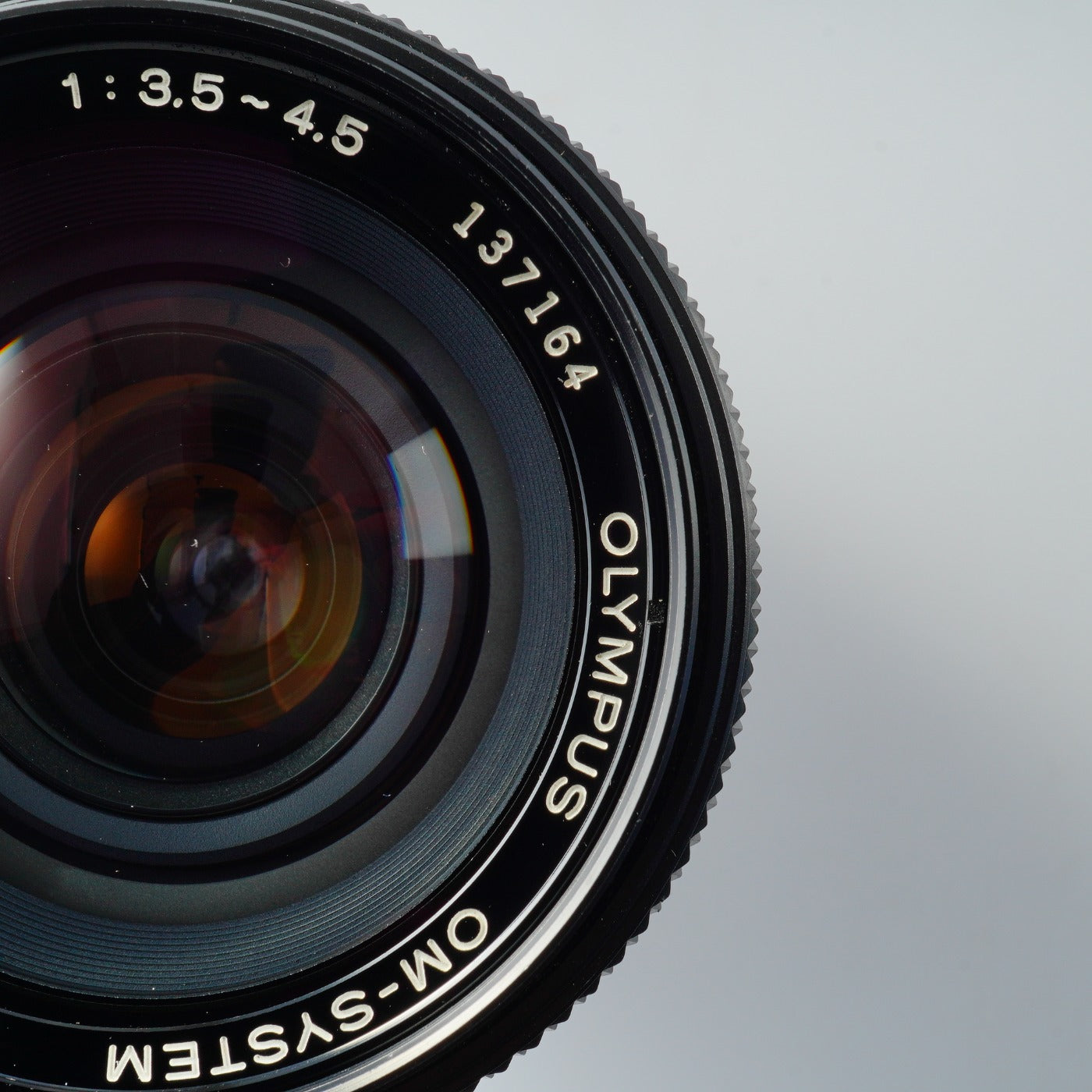 OLYMPUS OM-SYSTEM ZUIKO AUTO-ZOOM 35-105 mm F/3,5-4,5 Zoomobjektiv