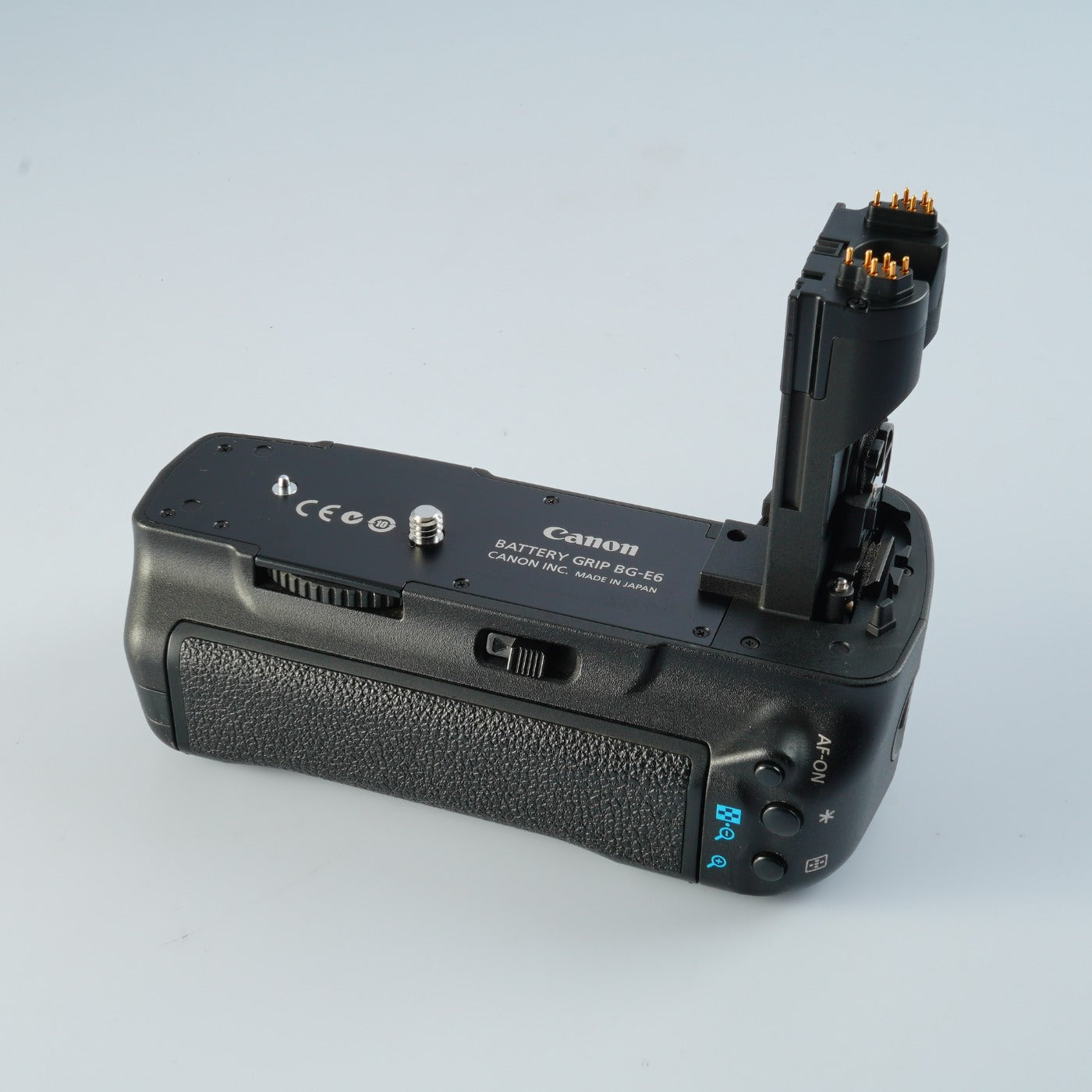 Canon EOS 5D Mark Ⅱ + EF 28-80mm F/3.5-5.6 Ⅳ USM + BG-E6 + CF 2GB デジタル一眼レフカメラ