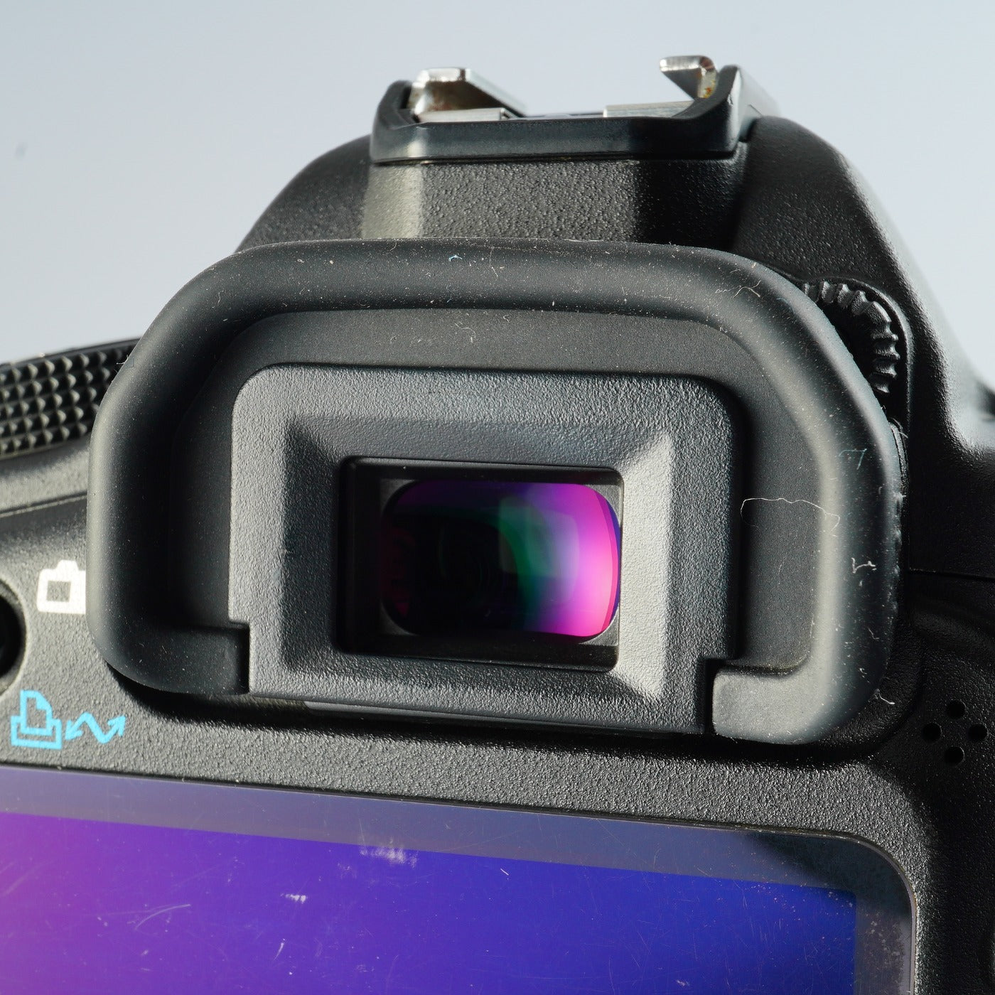 Canon EOS 5D Mark Ⅱ + EF 28-80mm F/3.5-5.6 Ⅳ USM + BG-E6 + CF 2GB デジタル一眼レフカメラ