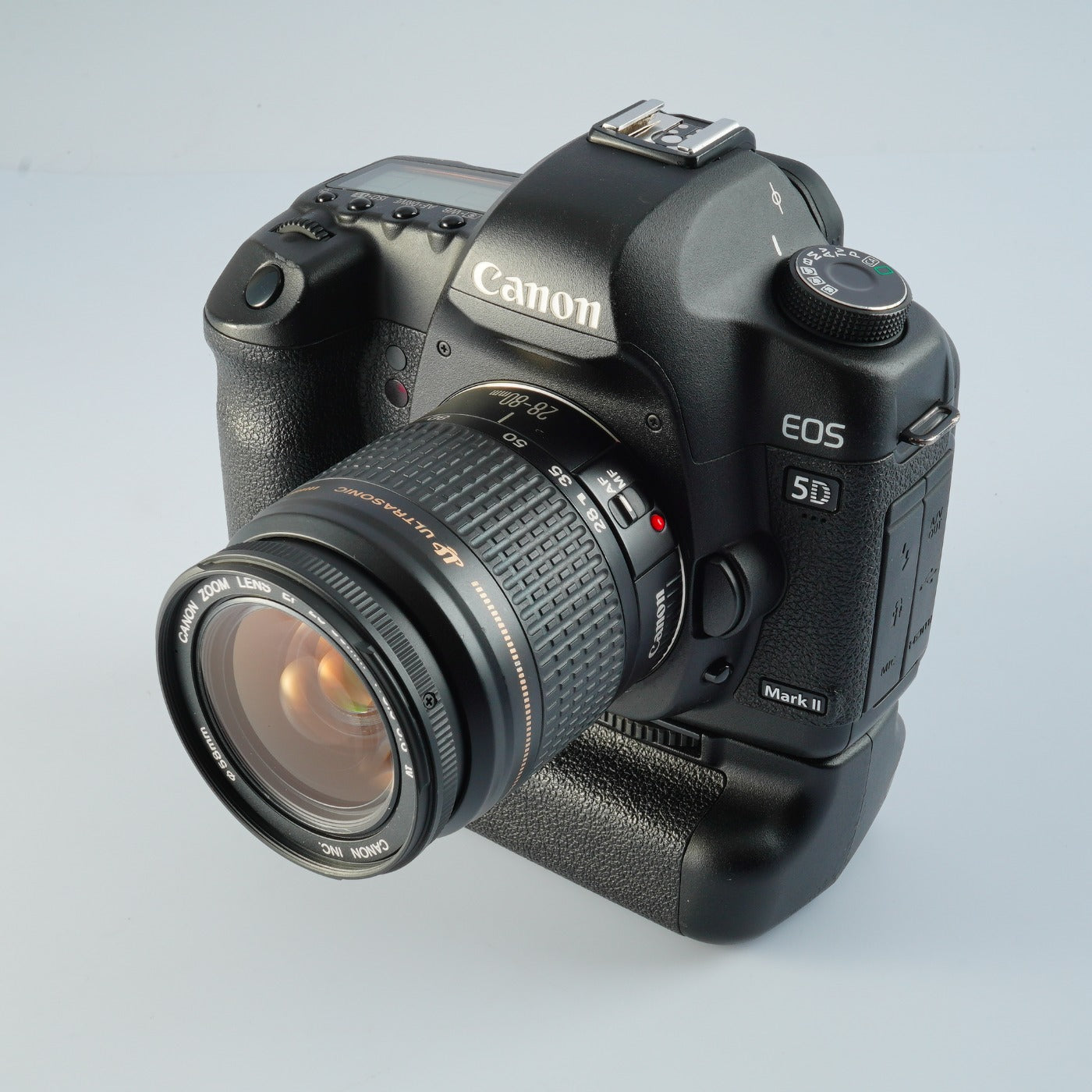 Canon EOS 5D Mark Ⅱ + EF 28-80mm F/3.5-5.6 Ⅳ USM + BG-E6 + CF 2GB デジタル一眼レフカメラ