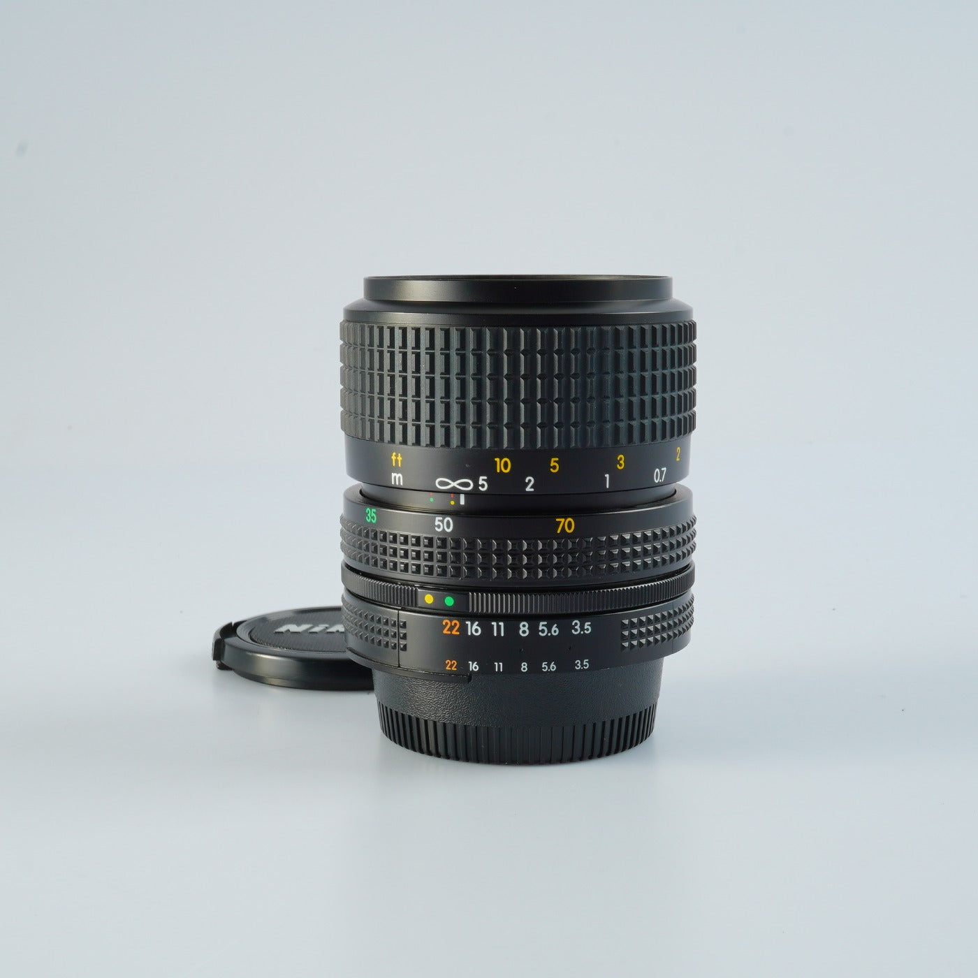 Nikon Ai-S Zoom NIKKOR 35-70mm F/3.5-4.8 ズームレンズ