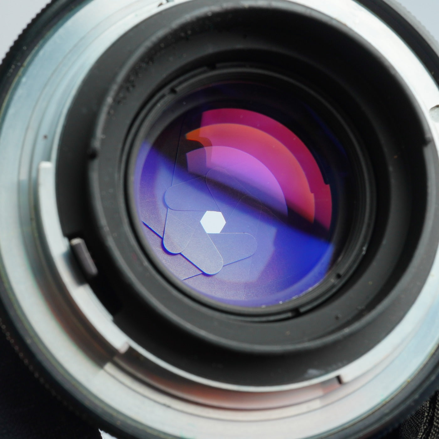 Nikon NIKKOR-H Auto 50mm F/2 非Ai 単焦点レンズ