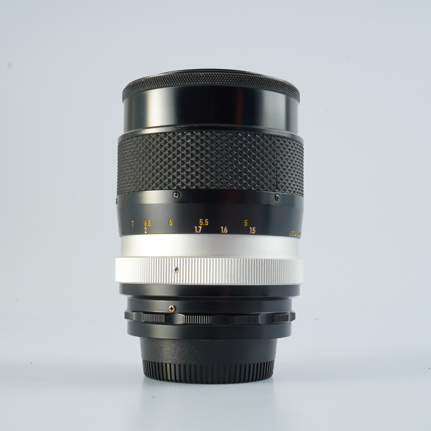 Nikon NIKKOR-Q.C Auto 135mm F/2.8 非Ai 単焦点レンズ