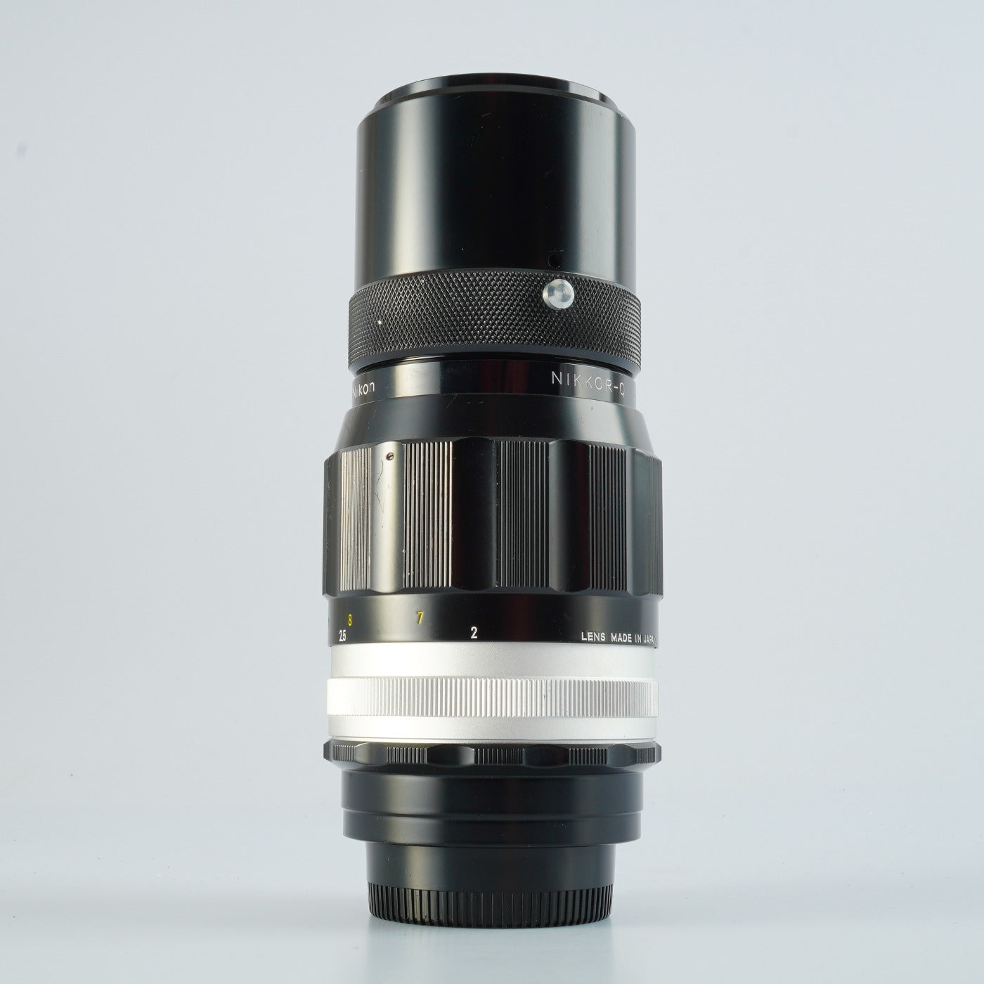 Nikon NIKKOR-Q Auto 200mm F/4 非Ai 単焦点レンズ