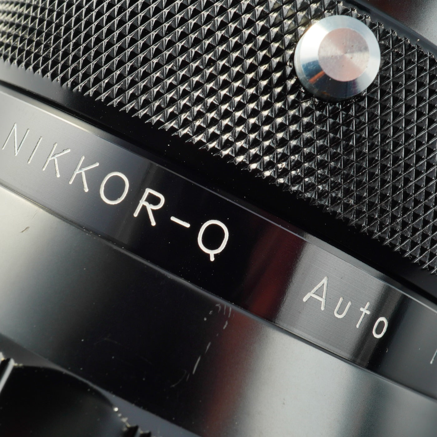 Nikon NIKKOR-Q Auto 200mm F/4 非Ai 単焦点レンズ