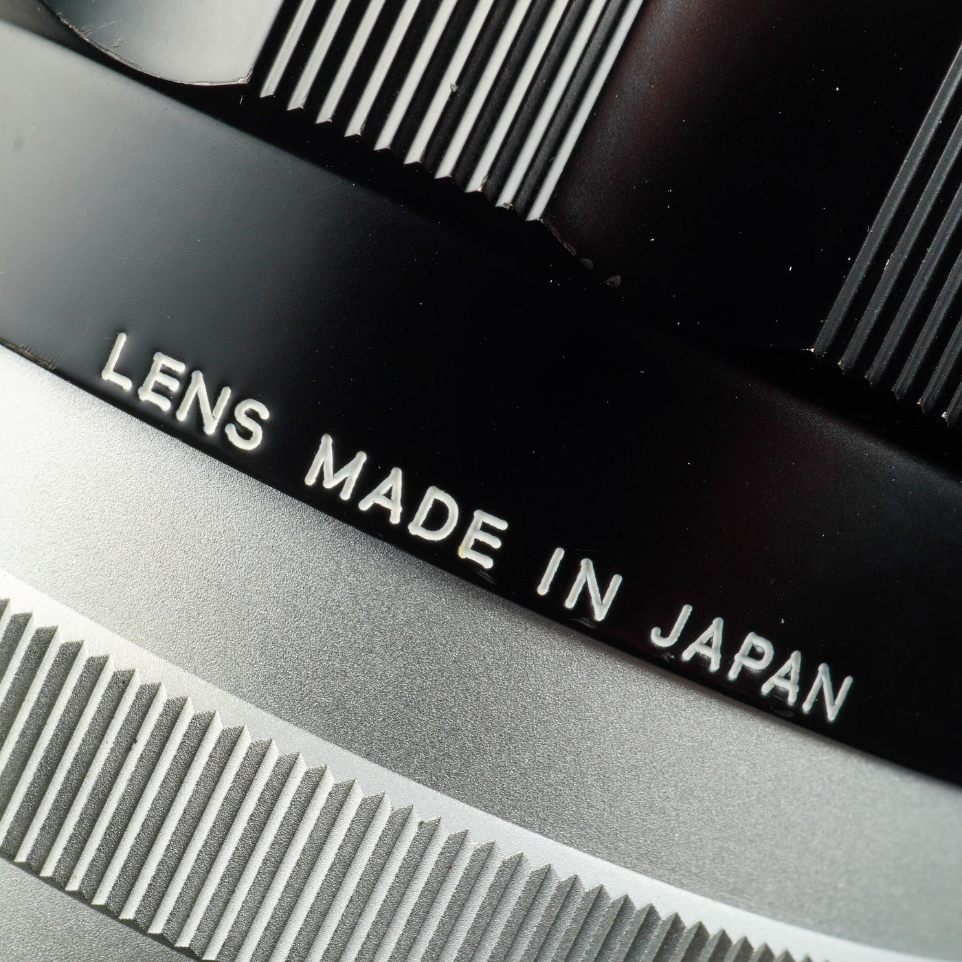 Nikon NIKKOR-Q Auto 200mm F/4 非Ai 単焦点レンズ