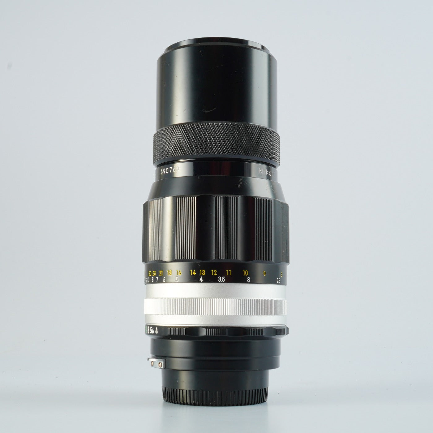 Nikon NIKKOR-Q Auto 200mm F/4 非Ai 単焦点レンズ