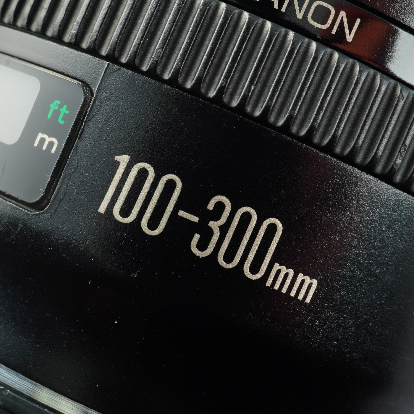 Canon EF 100-300mm F/4.5-5.6 USM ズームレンズ