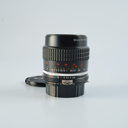 Nikon Ai-s Micro NIKKOR 55mm F/2.8 マクロレンズ
