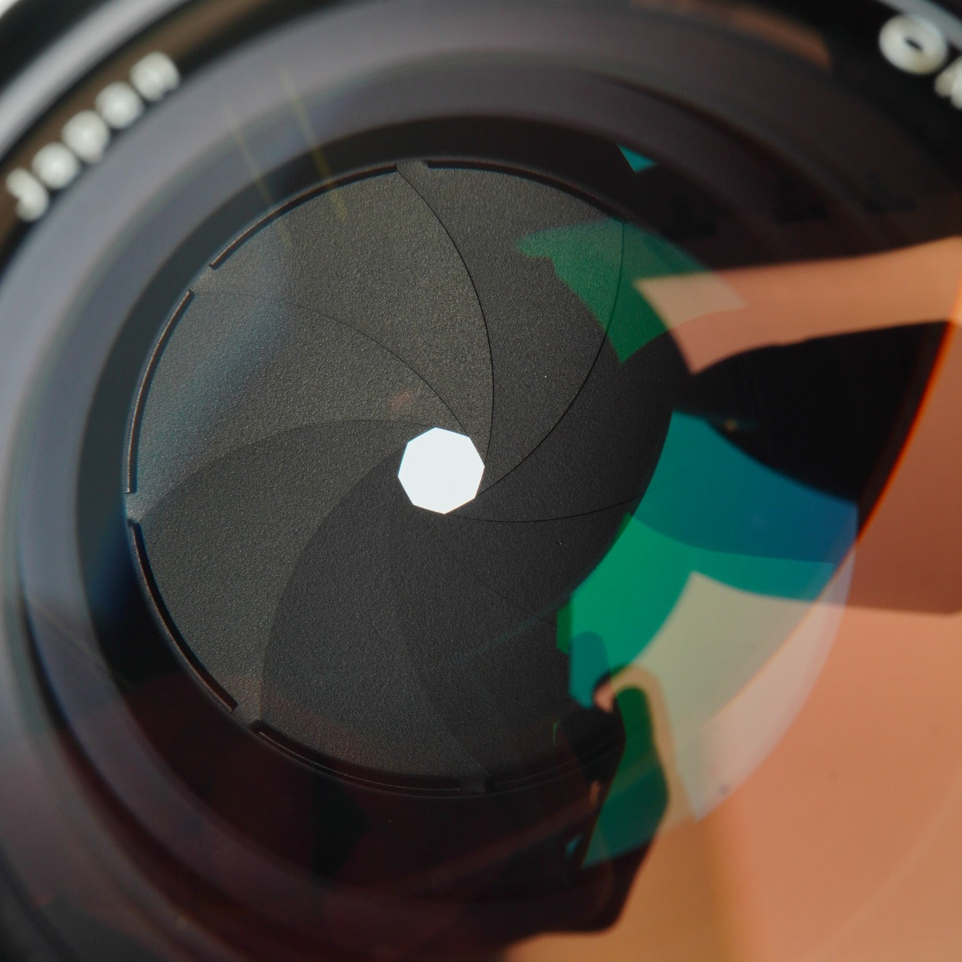 OLYMPUS OM-SYSTEM ZUIKO MC AUTO-T 200mm F/4 単焦点レンズ