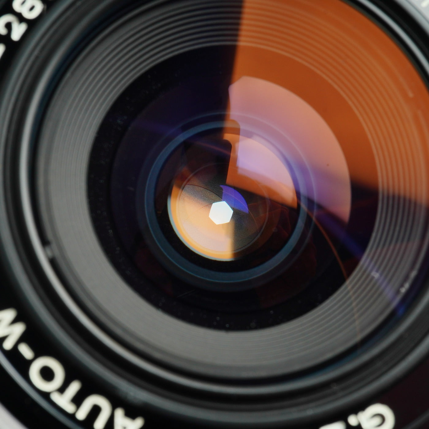 OLYMPUS OM-SYSTEM G.ZUIKO AUTO-W 28mm F/3.5 単焦点レンズ