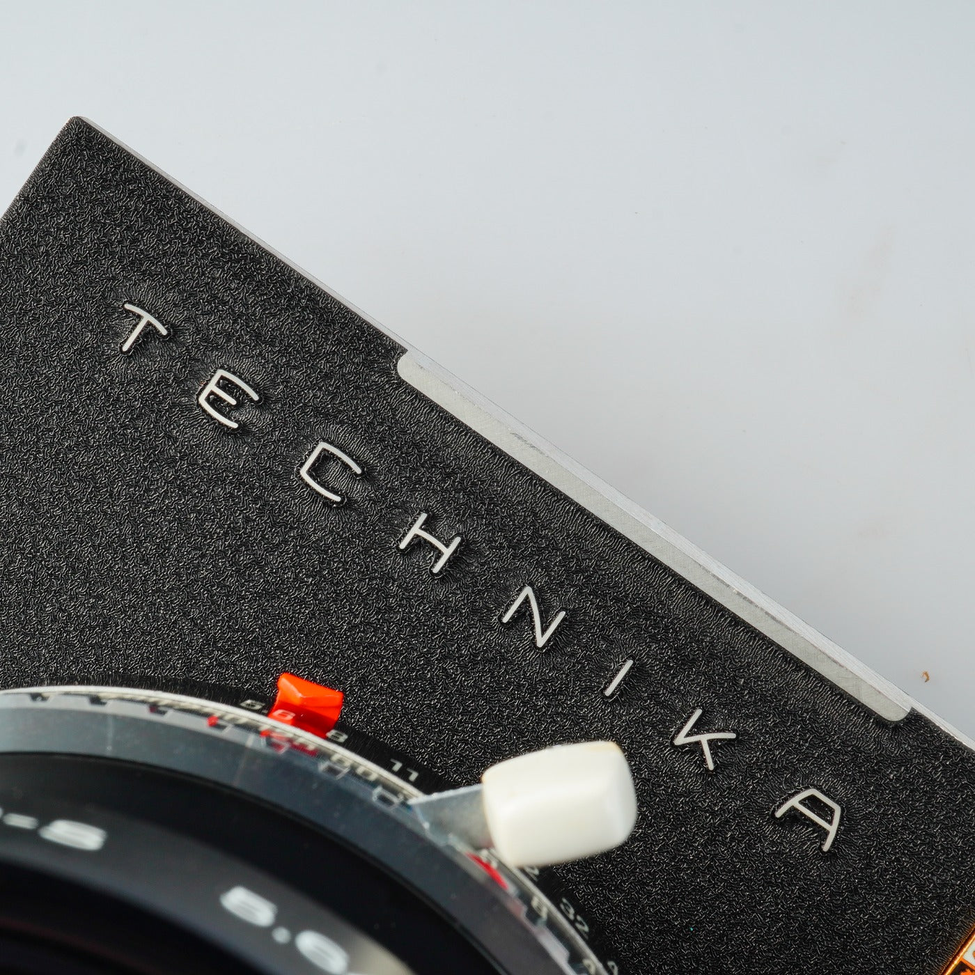 Schneider Symmar-S 180mm F/5.6 MC + Compur No.1 Shutter For Technica 単焦点レンズ