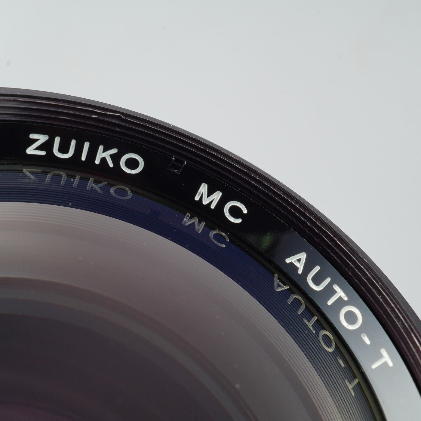 OLYMPUS OM-SYSTEM ZUIKO MC AUTO-T 200mm F/4 単焦点レンズ