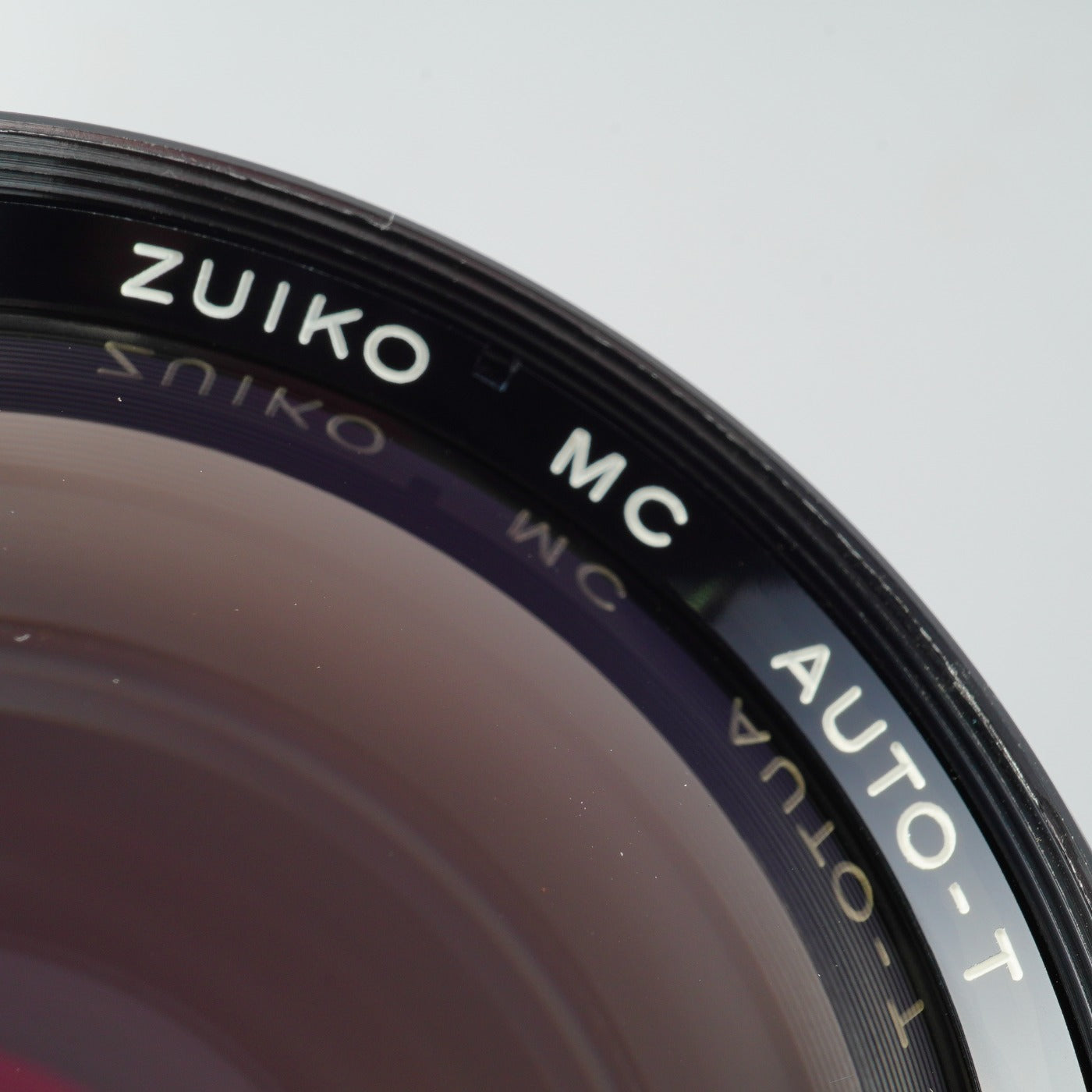 OLYMPUS OM-SYSTEM ZUIKO MC AUTO-T 200mm F/4 単焦点レンズ