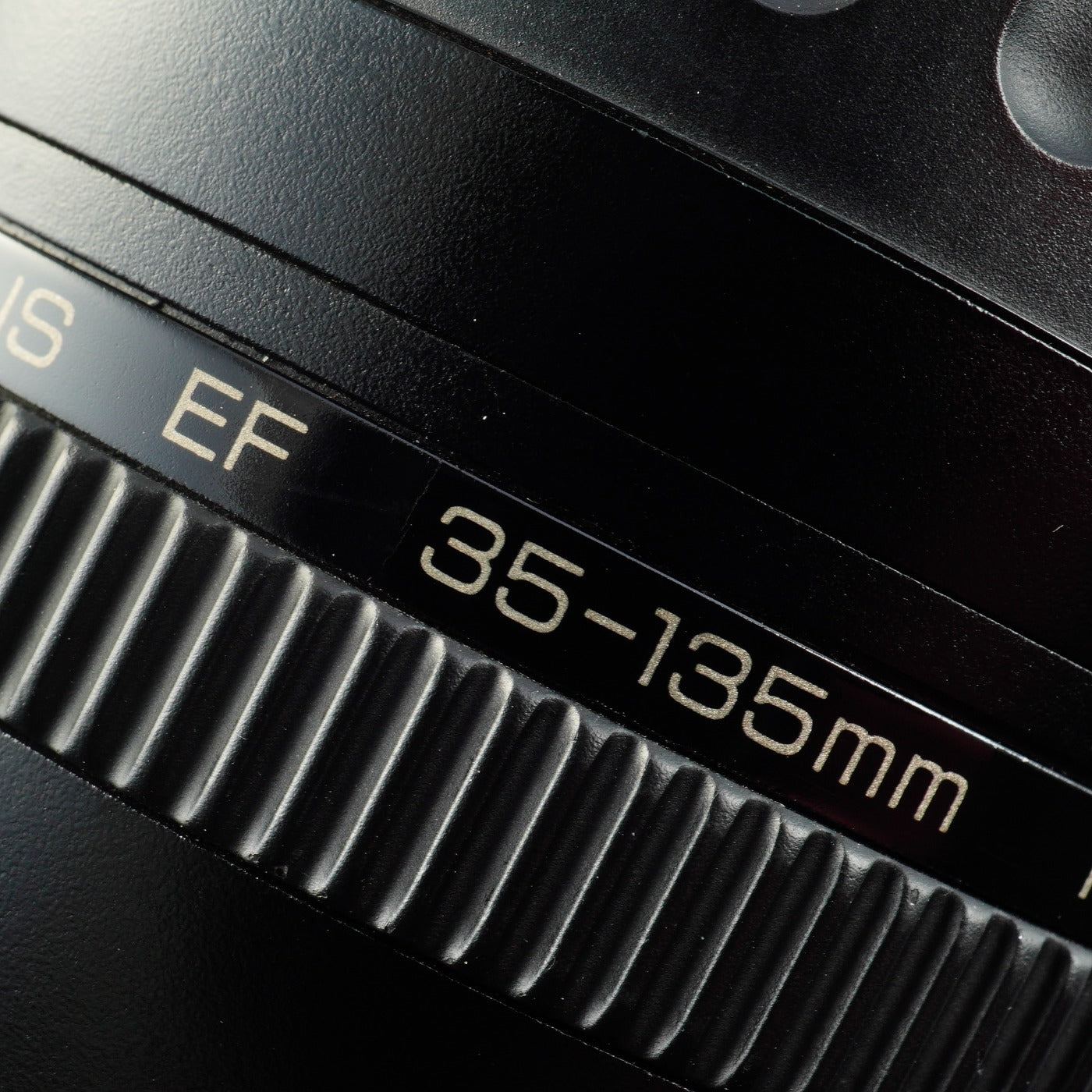 Canon EF 35-135mm F/4-5.6 USM ズームレンズ