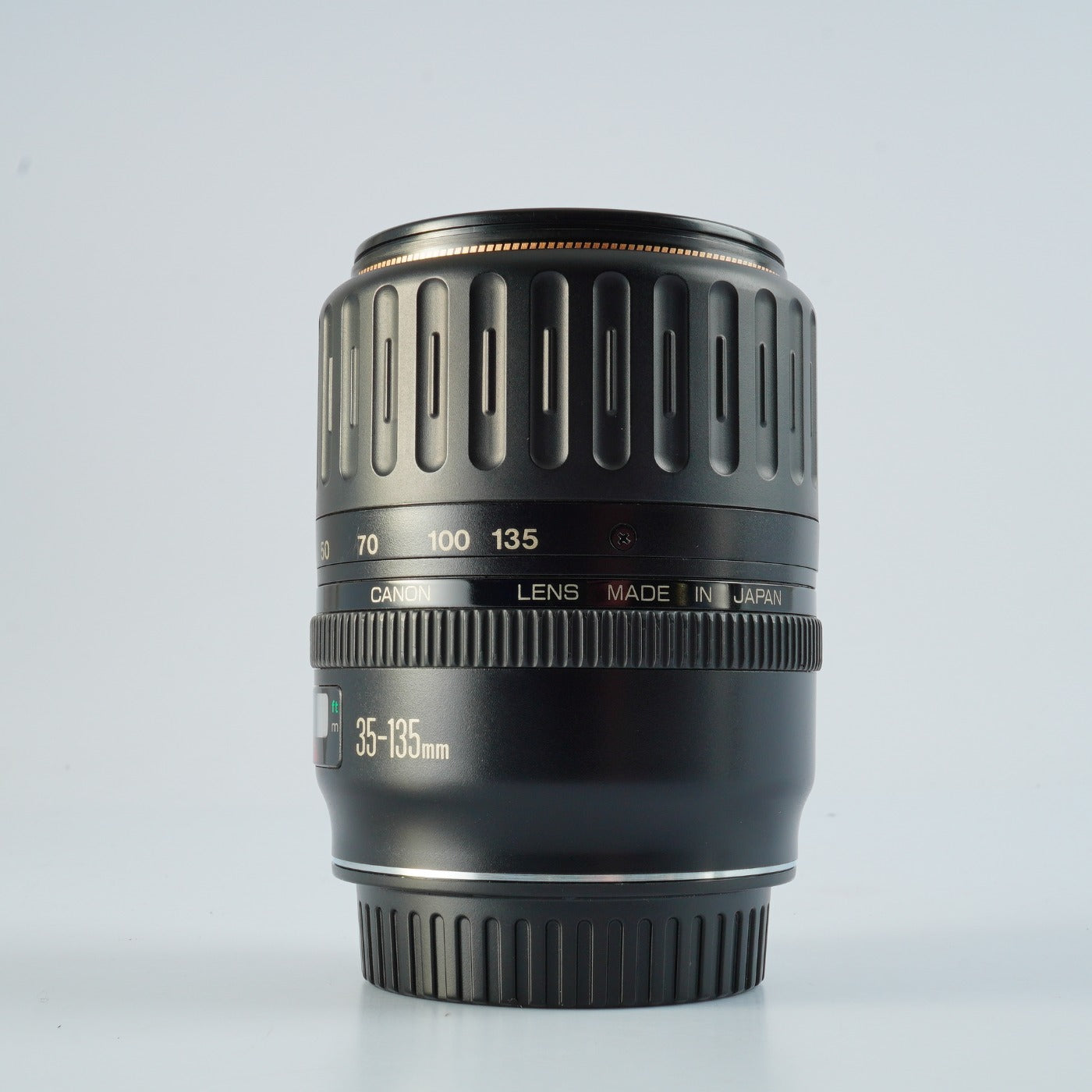 Canon EF 35-135mm F/4-5.6 USM ズームレンズ