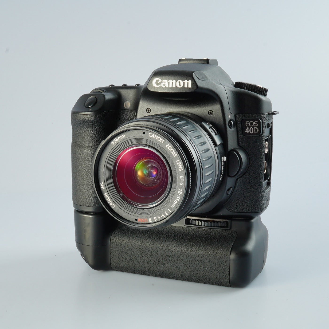 Canon EOS 40D + EF-S 18-55mm F/3.5-5.6 Ⅱ USM + CF 2GB デジタル一眼レフカメラ