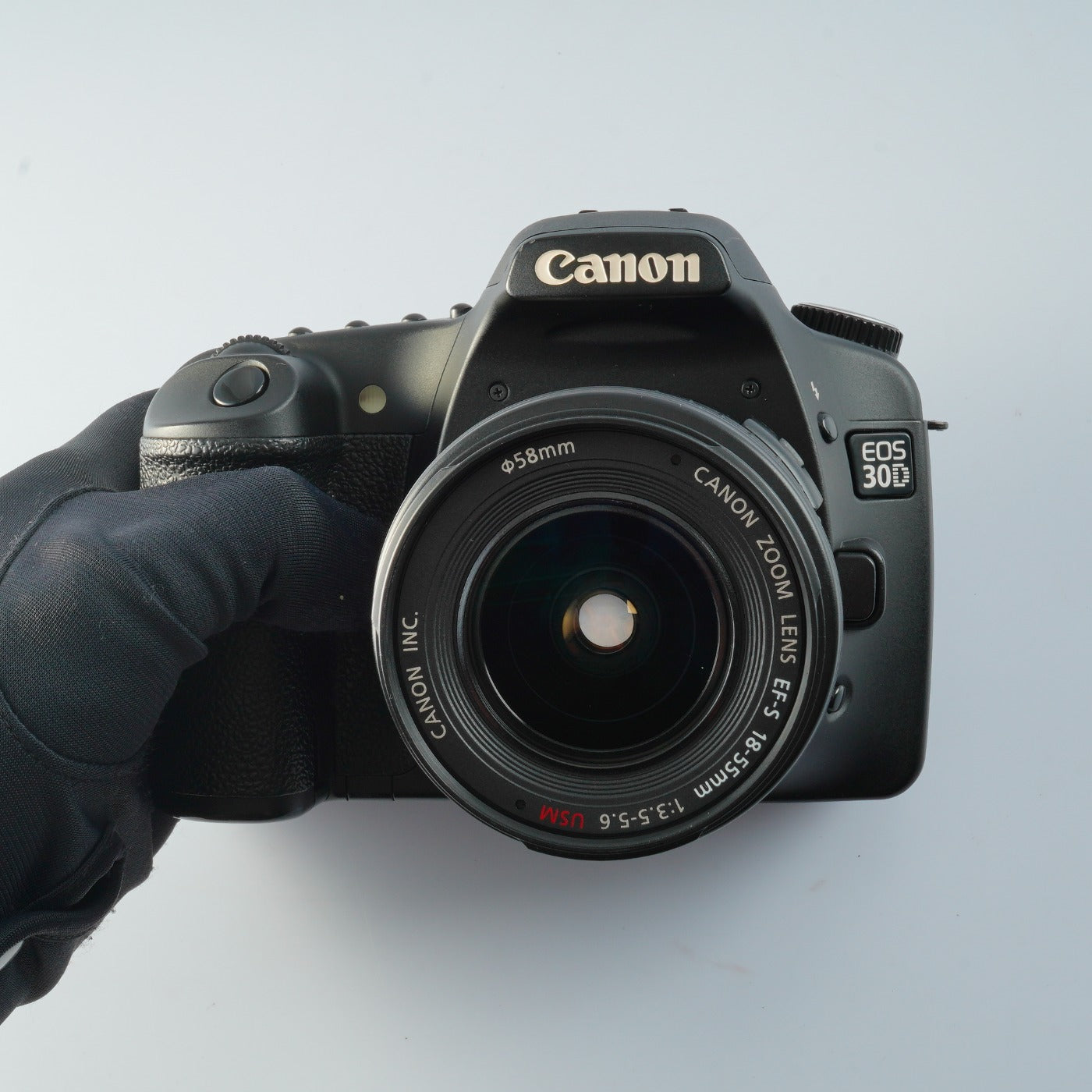 Canon EOS 30D + EF-S 18-55mm F/3.5-5.6 USM + CF 2GB デジタル一眼レフカメラ