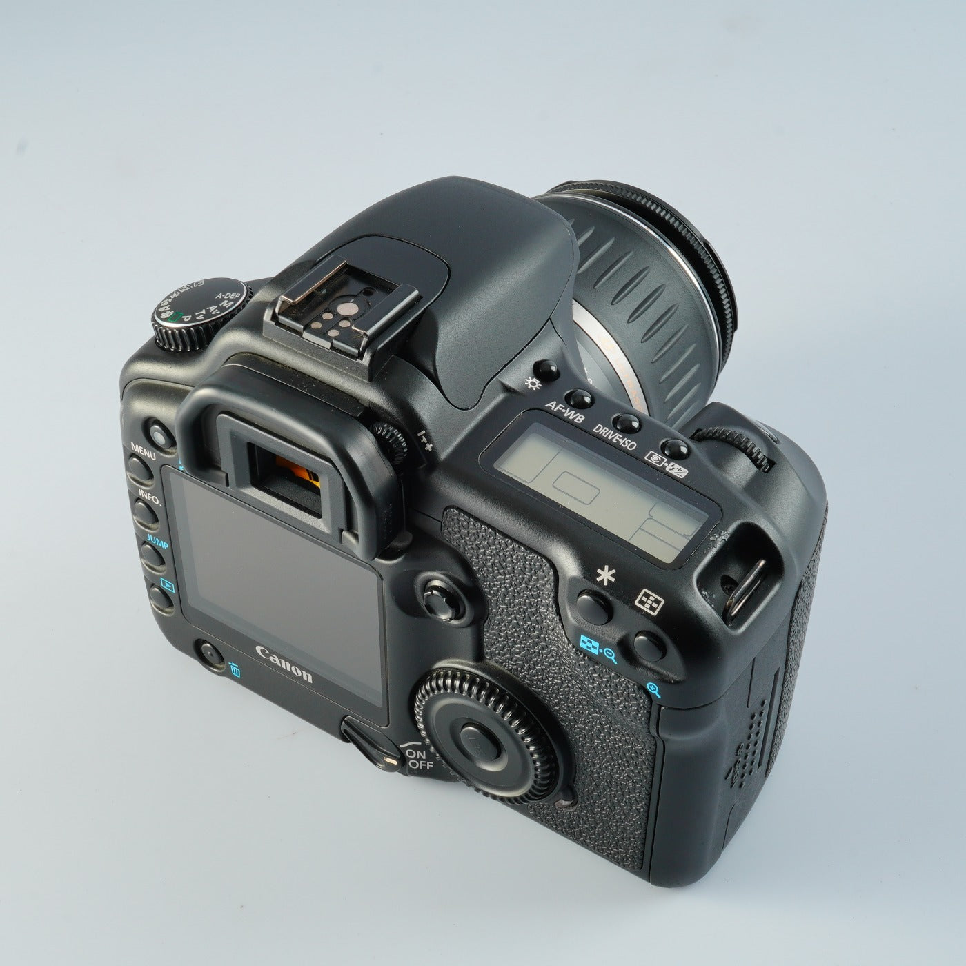 Canon EOS 30D + EF-S 18-55mm F/3.5-5.6 USM + CF 2GB デジタル一眼レフカメラ