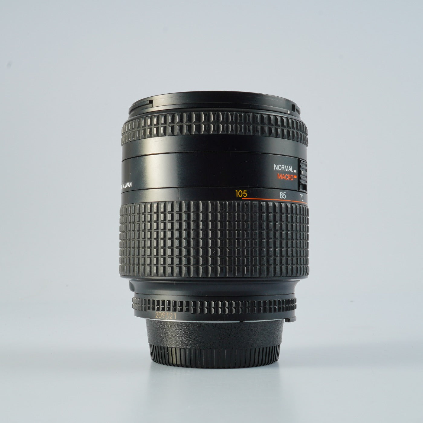 Nikon AF NIKKOR 28-105mm F/3.5-4.5 D ズームレンズ