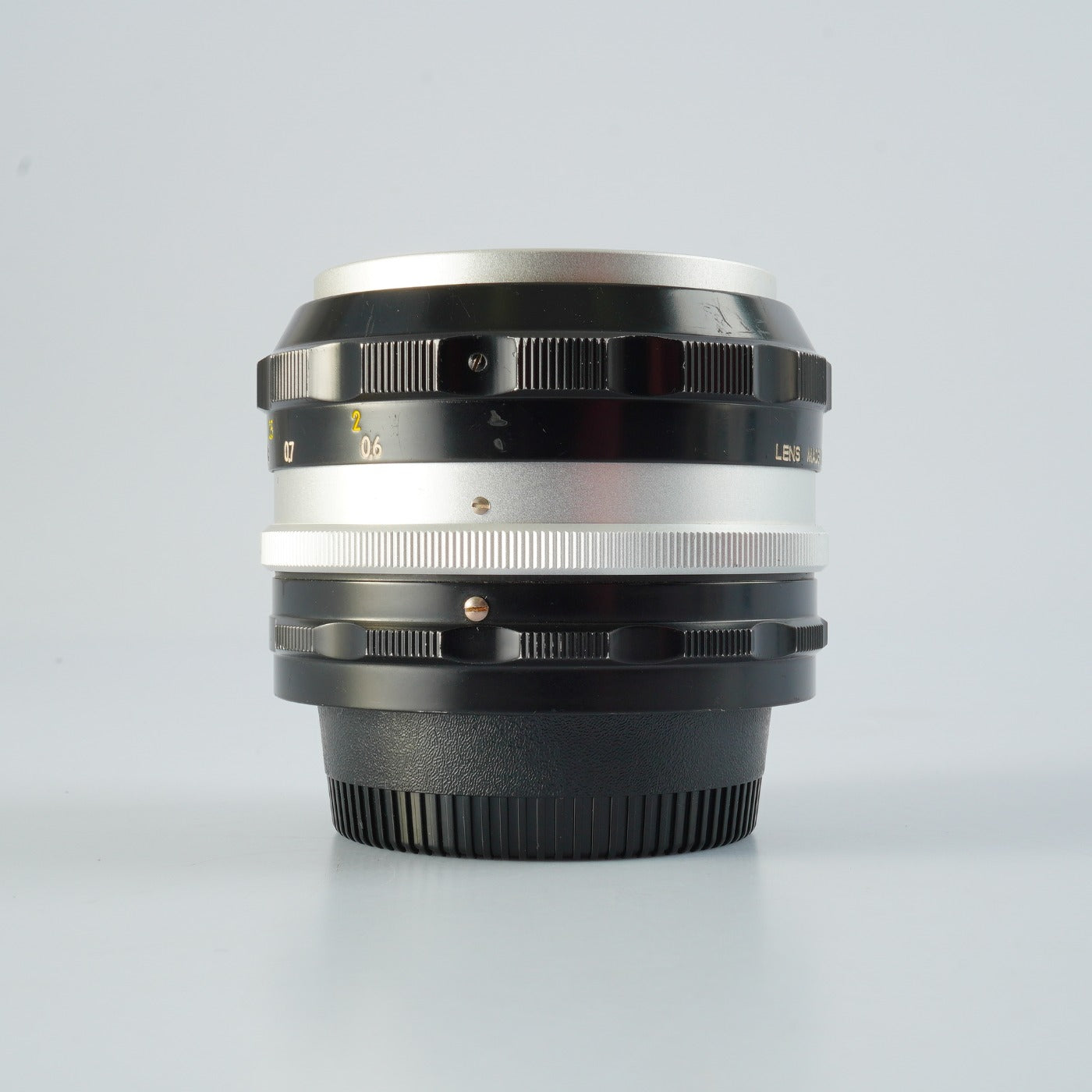 Nikon Nikkor-S Auto 50mm F/1.4 " 6 Blade " 非Ai 単焦点レンズ