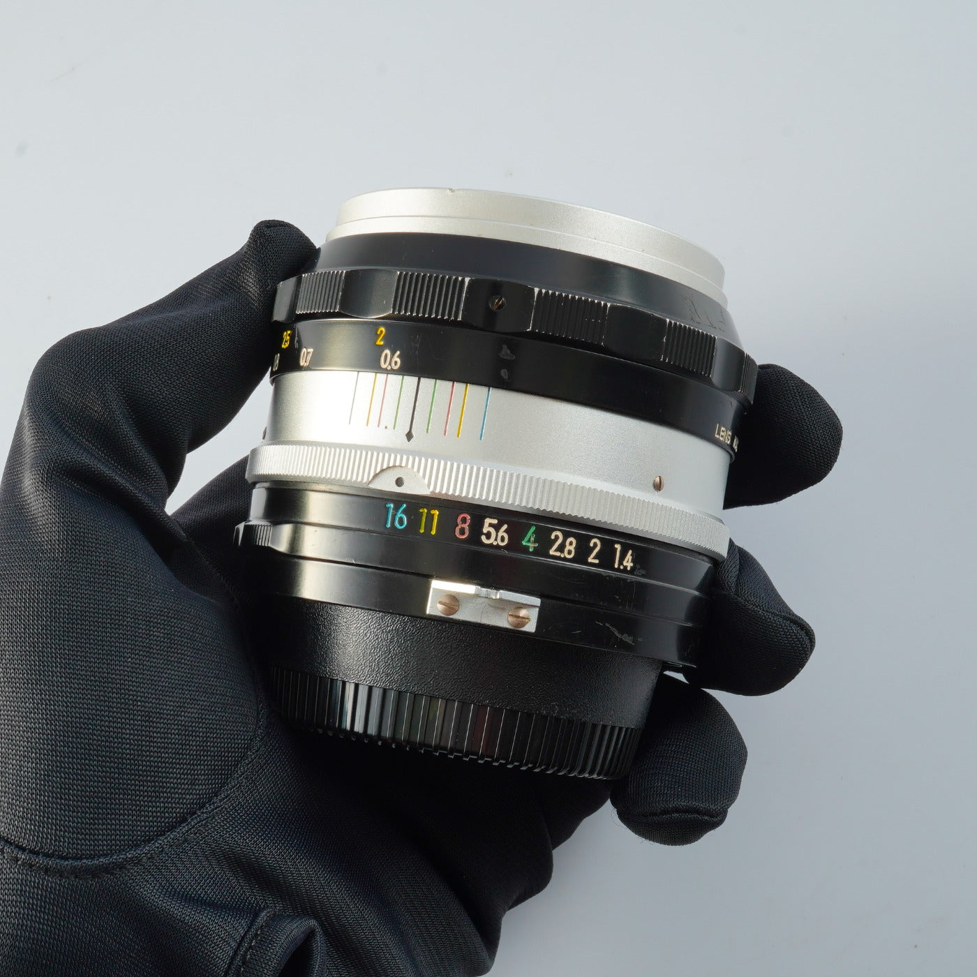 Nikon Nikkor-S Auto 50mm F/1.4 " 6 Blade " 非Ai 単焦点レンズ