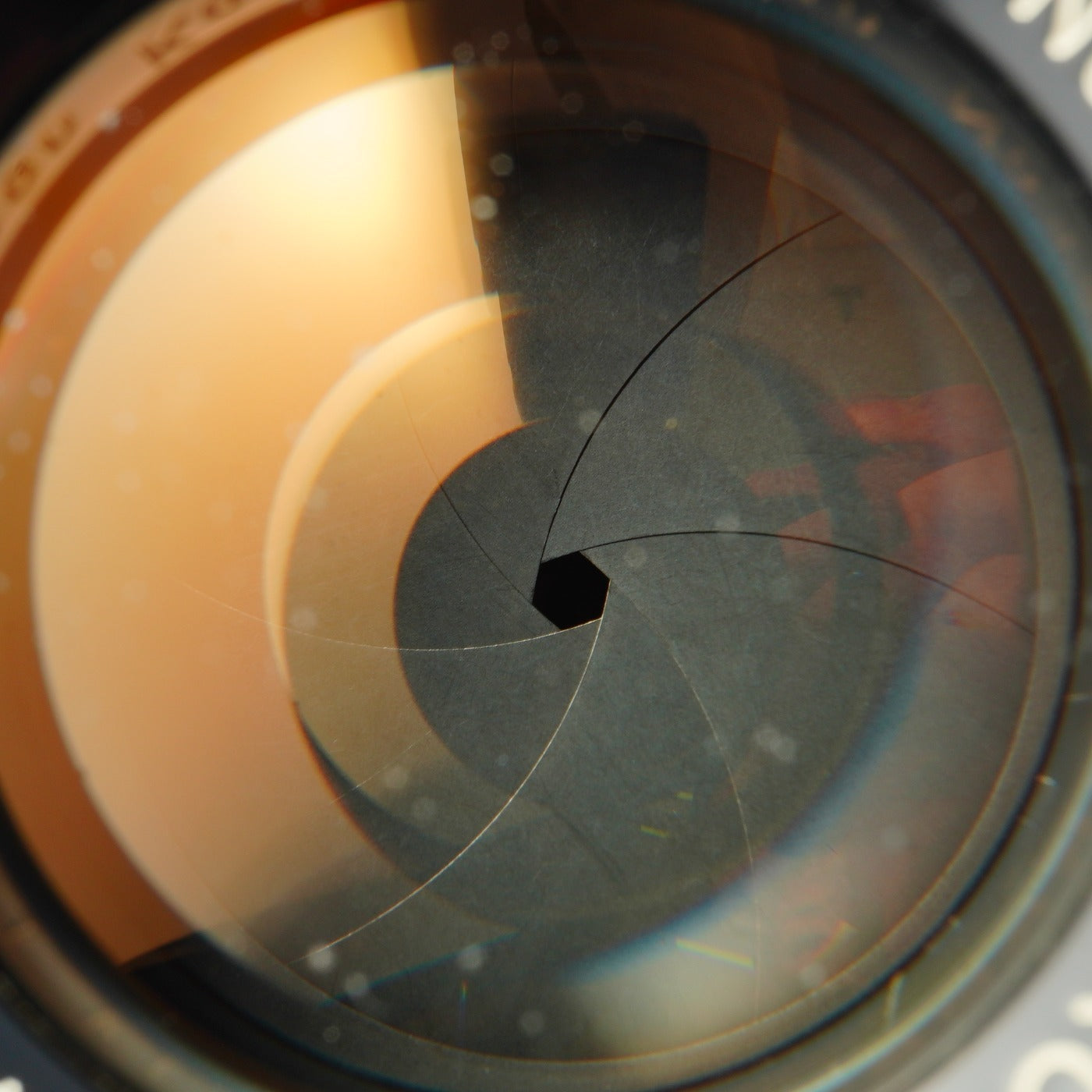 Nikon Nikkor-S Auto 50mm F/1.4 " 6 Blade " 非Ai 単焦点レンズ