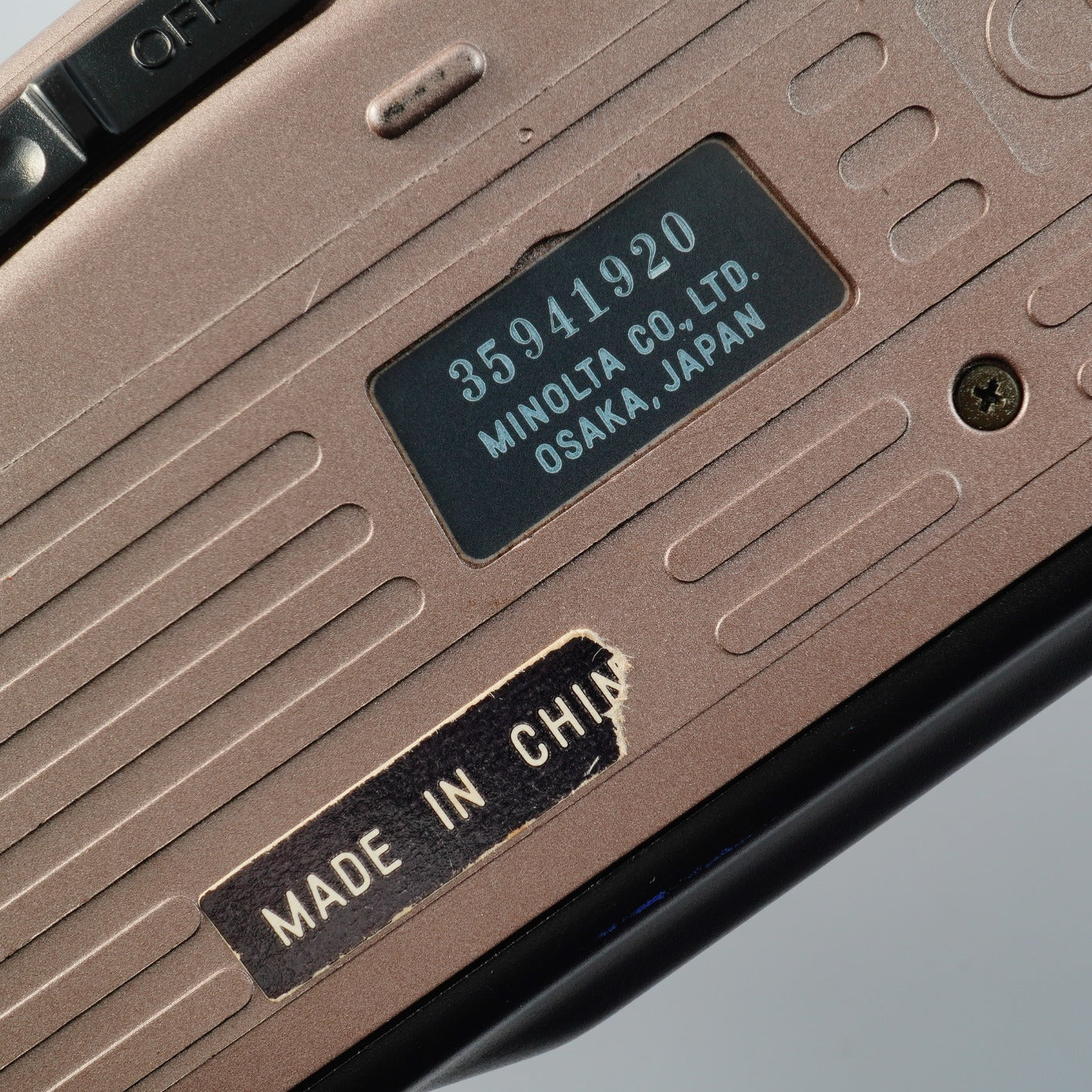 MINOLTA RIVA ZOOM 70 DATE コンパクトフィルムカメラ