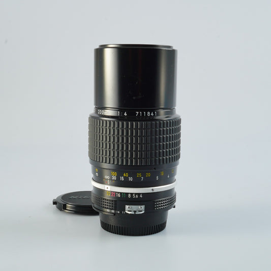 Nikon Ai NIKKOR 200mm F/4 単焦点レンズ