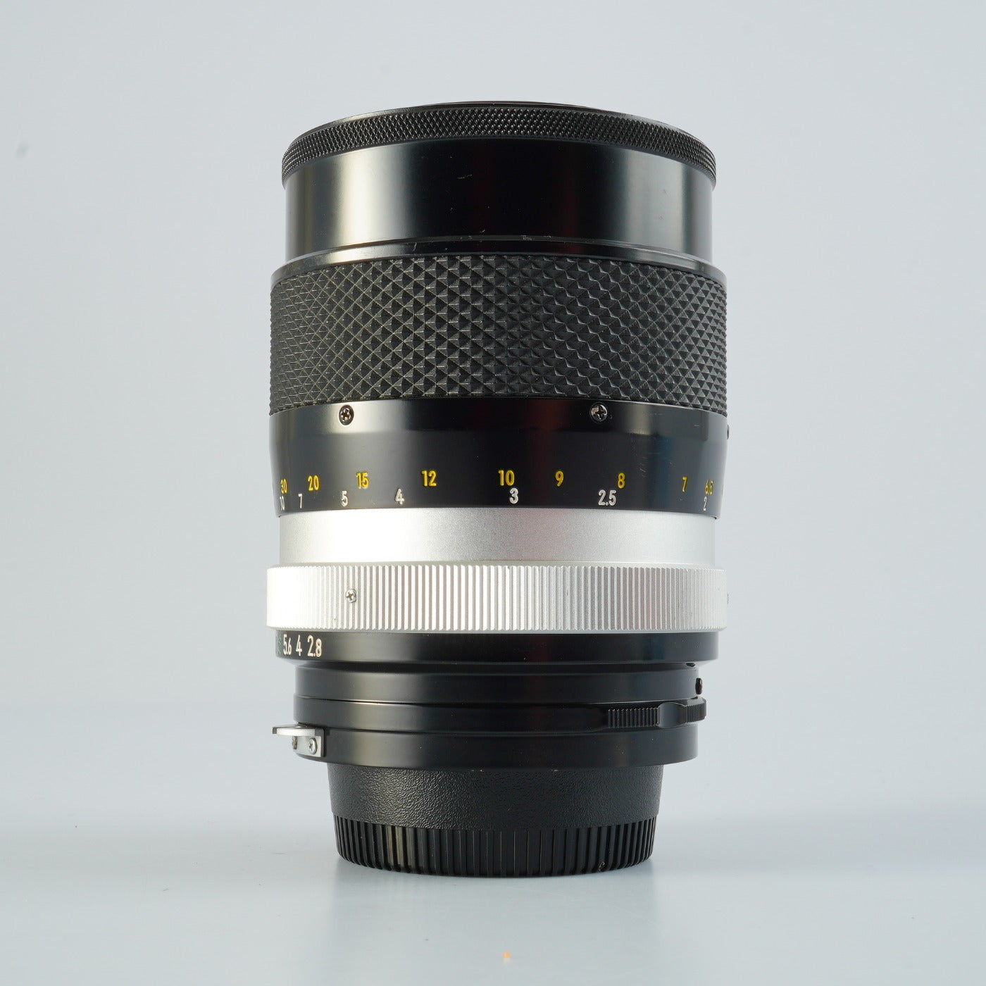 Nikon 非Ai NIKKOR-Q.C Auto 135mm F/2.8 単焦点レンズ