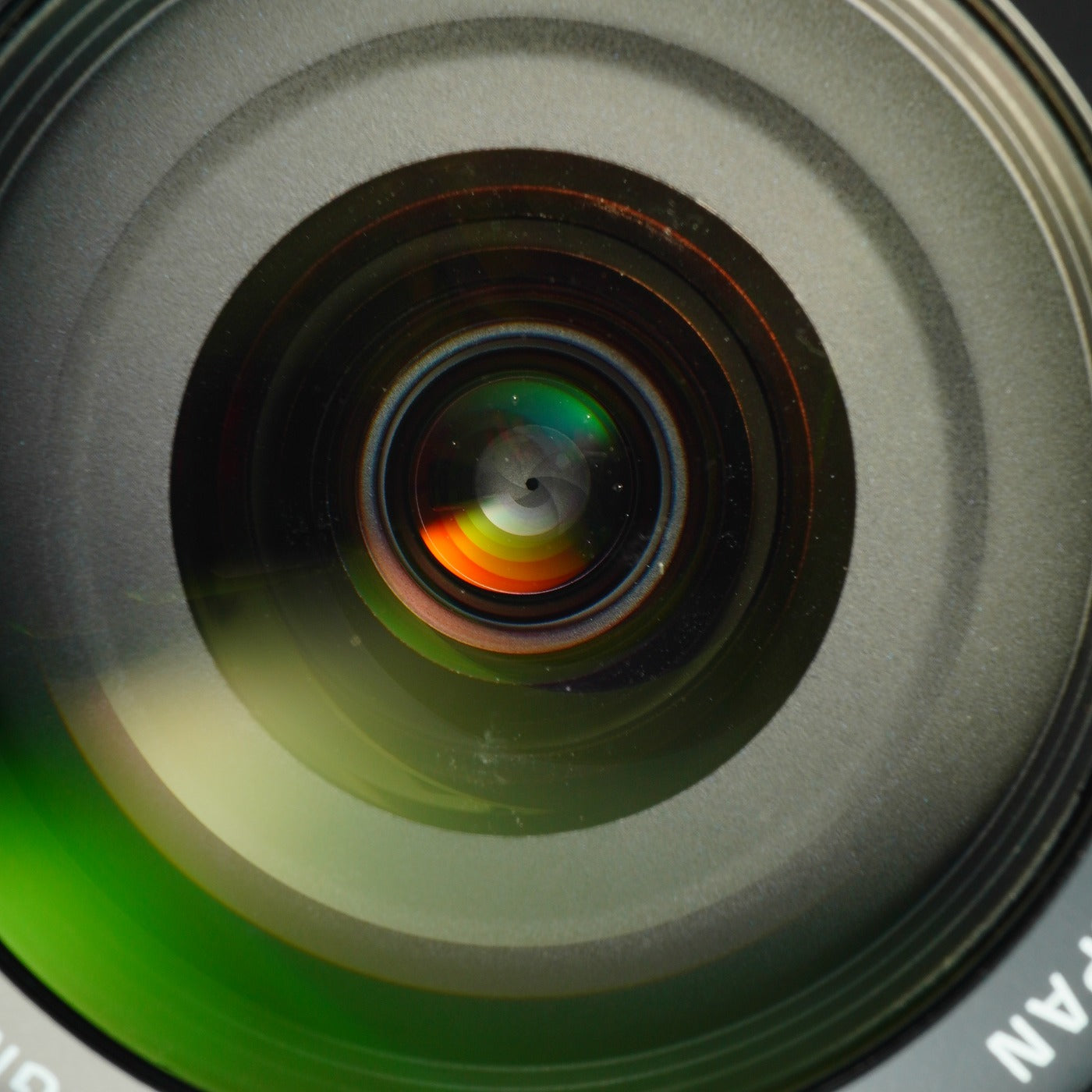 SIGMA DC 18-200mm F/3.5-6.3 D (Nikon F用) ズームレンズ