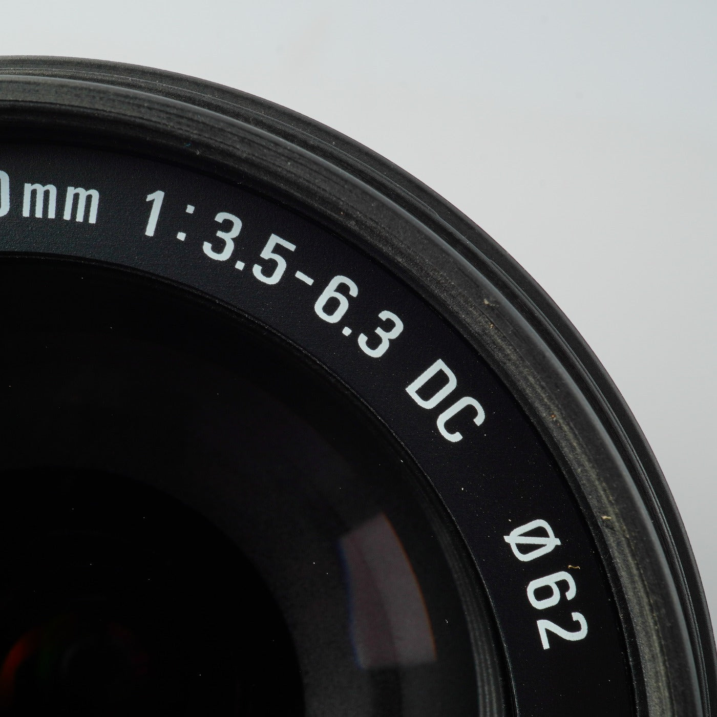 SIGMA DC 18-200mm F/3.5-6.3 D (Nikon F用) ズームレンズ