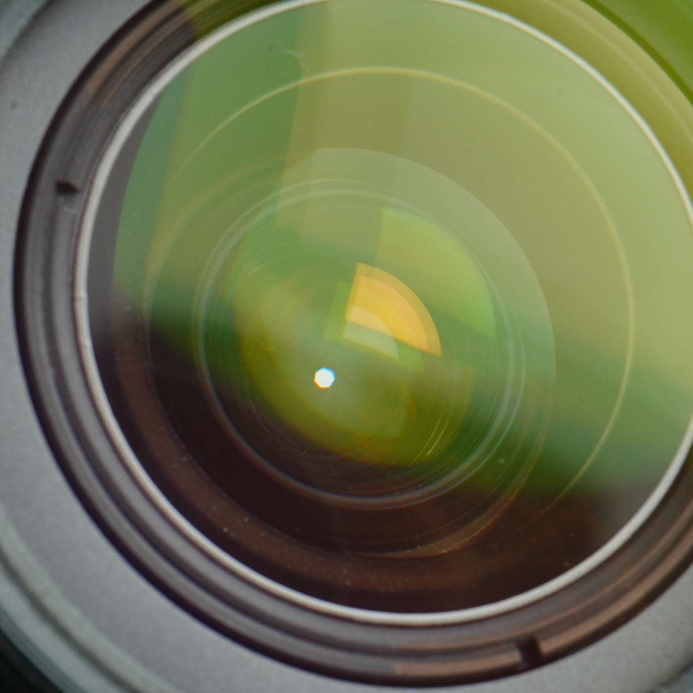 Nikon AF NIKKOR 28-200mm F/3.5-5.6 D ズームレンズ