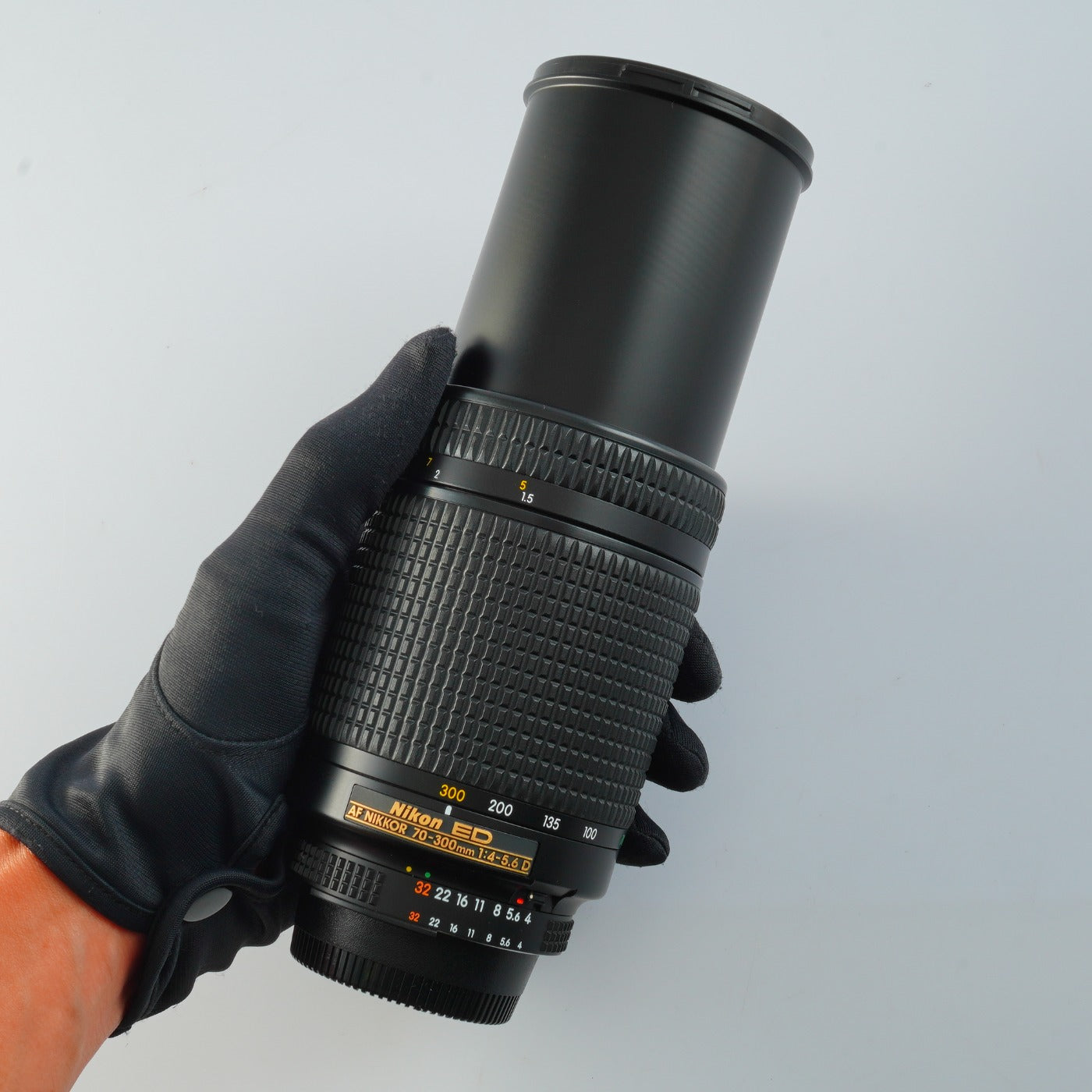 Nikon AF NIKKOR 70-300mm F/4-5.6 D ED ズームレンズ