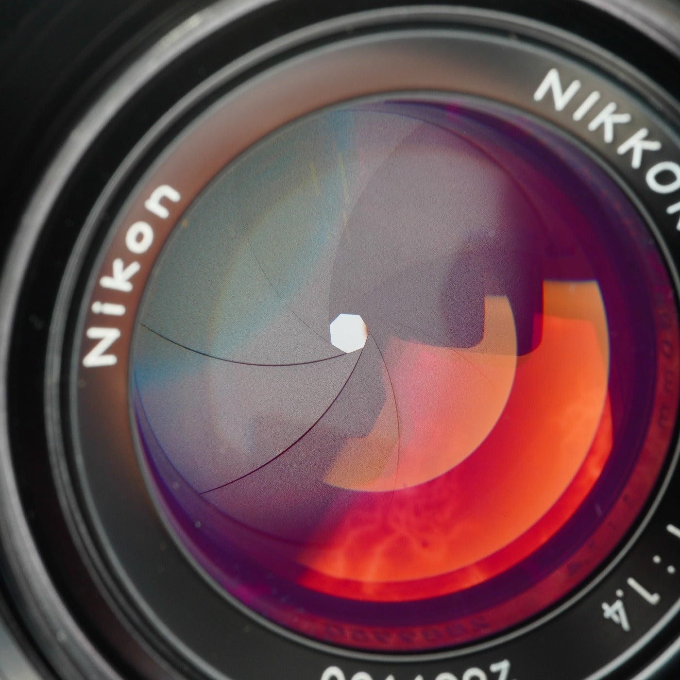 Nikon NIKKOR 非Ai 50mm F/1.4 単焦点レンズ