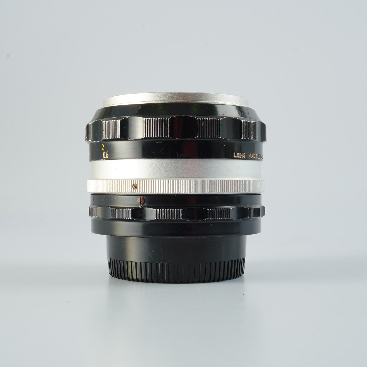 Nikon NIKKOR-S Auto 50mm F/1.4 非Ai 単焦点レンズ