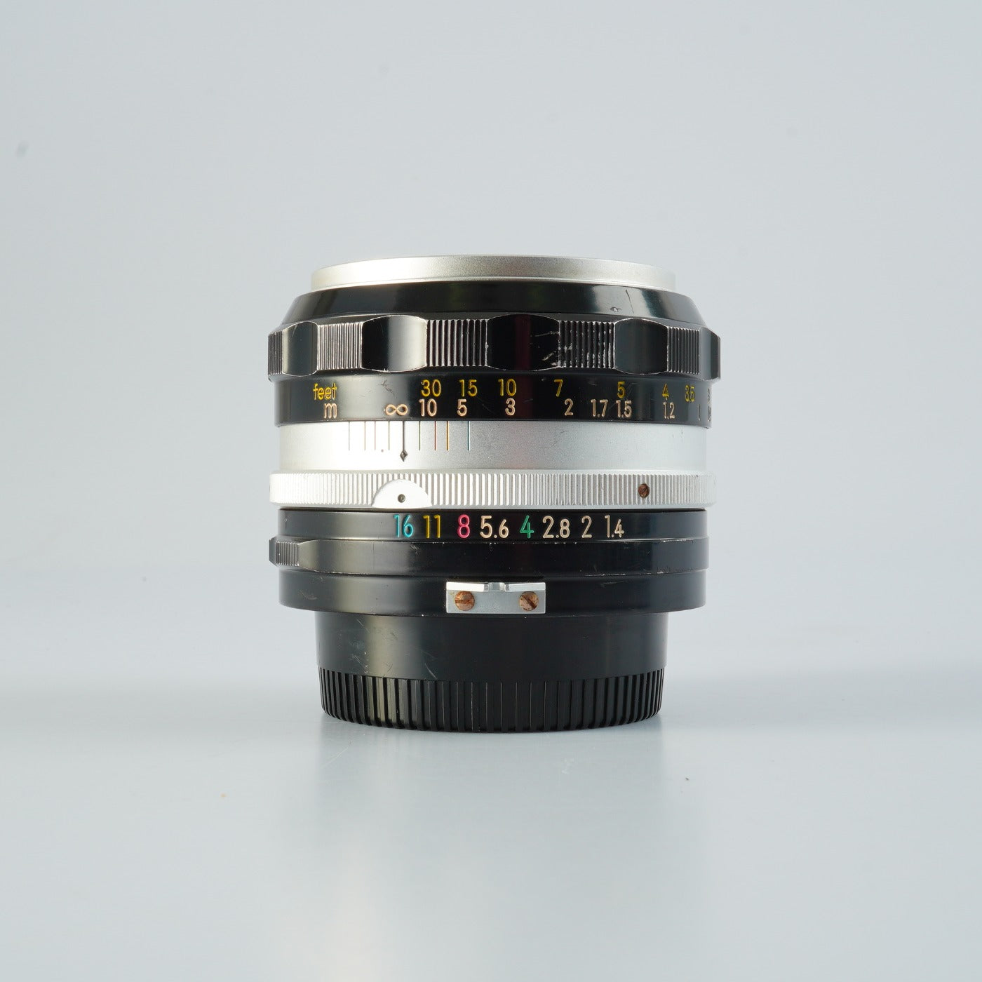 Nikon NIKKOR-S Auto 50mm F/1.4 非Ai 単焦点レンズ