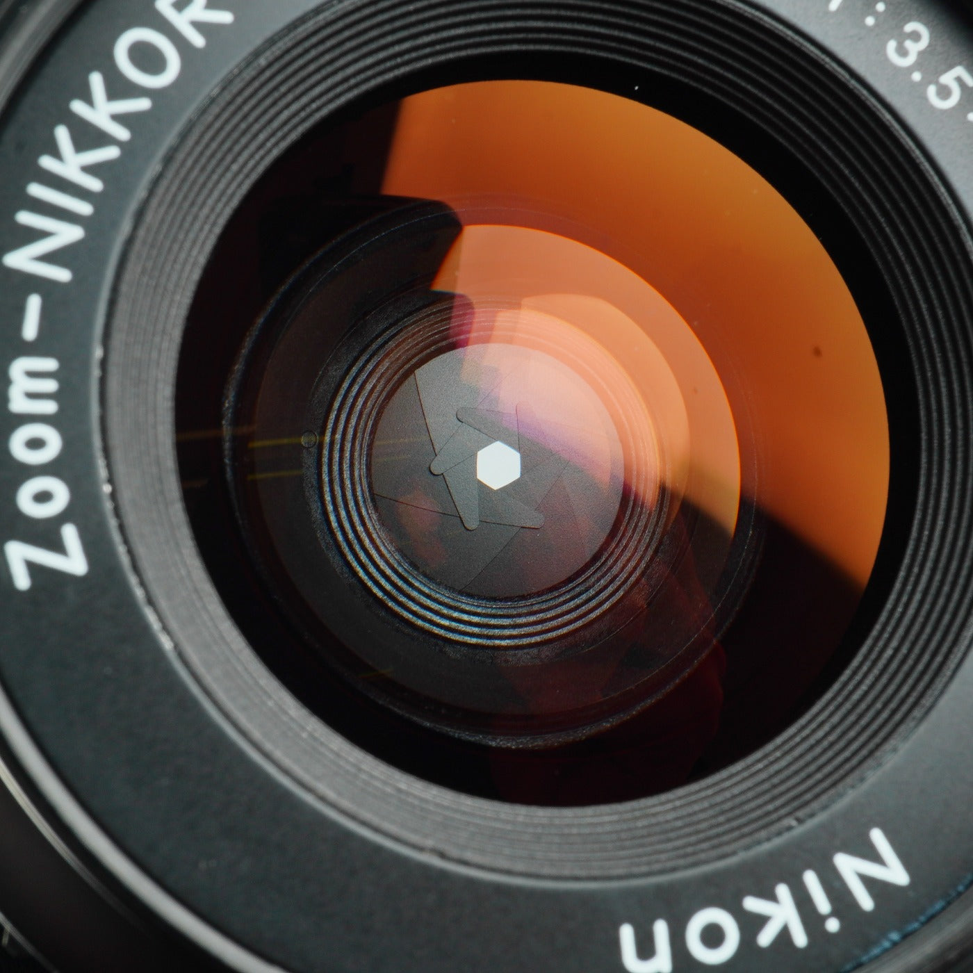 Nikon Ai-S Zoom NIKKOR 35-70mm F/3.5-4.8 ズームレンズ